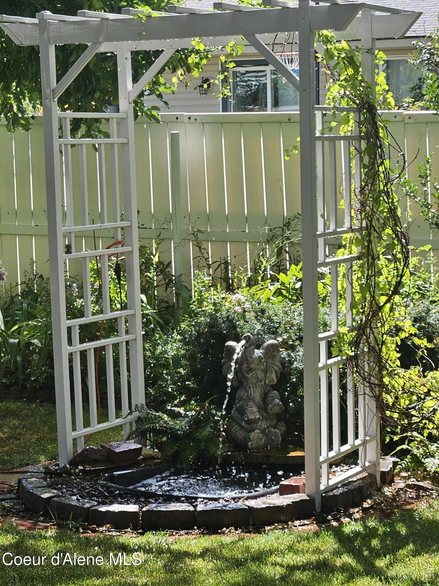 Rathdrum, Idaho, 83858, United States, 4 Bedrooms Bedrooms, ,3 BathroomsBathrooms,Residential,For Sale,2011357