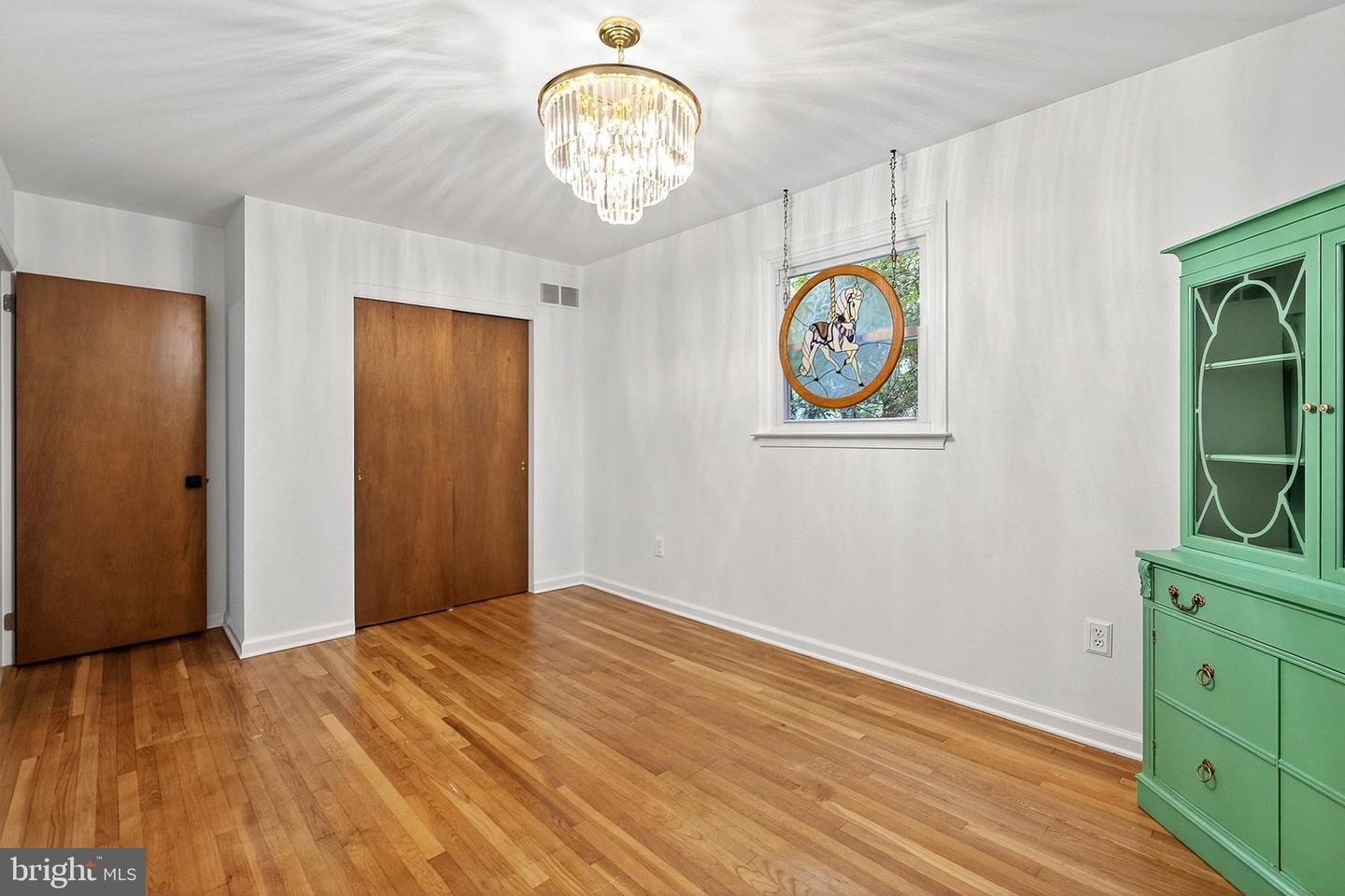 WILMINGTON, Delaware, 19810, United States, 4 Bedrooms Bedrooms, ,3 BathroomsBathrooms,Residential,For Sale,1990467