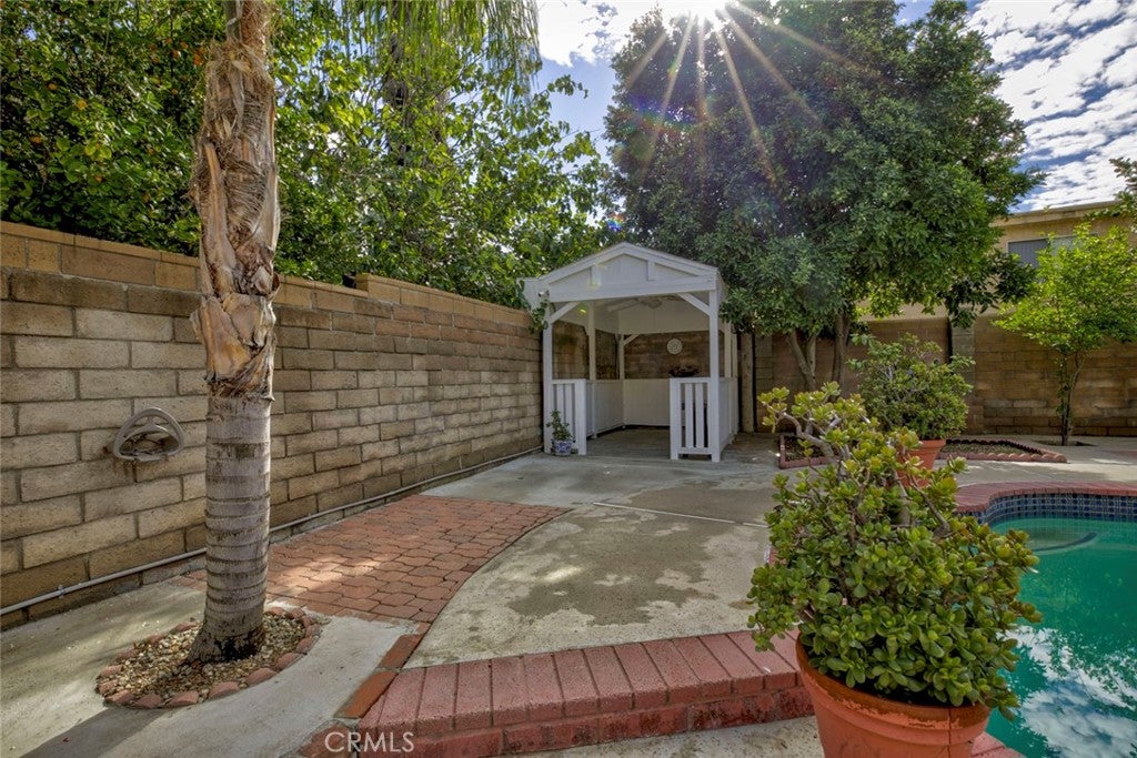 North Hills, California, 91343, United States, 4 Bedrooms Bedrooms, ,4 BathroomsBathrooms,Residential,For Sale,1997104