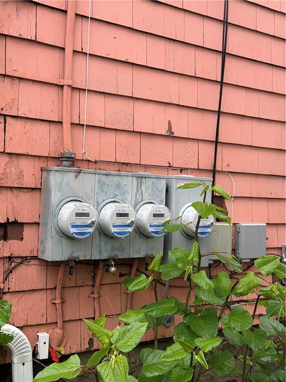 Providence, Rhode Island, 02905, United States, 5 Bedrooms Bedrooms, ,3 BathroomsBathrooms,Residential,For Sale,2036565