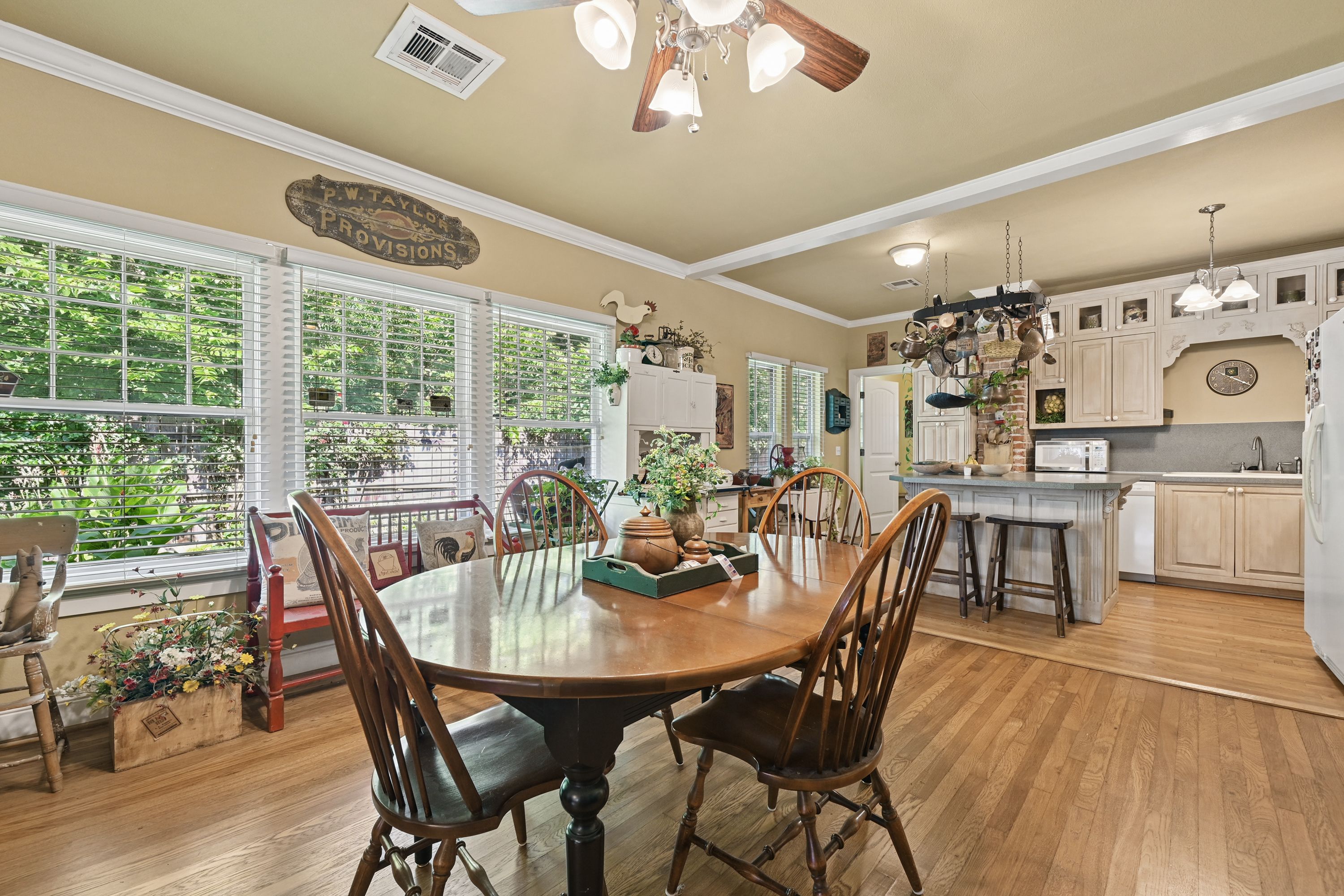  2115 East 17th Place, Tulsa, OK 74104 - 物件實景