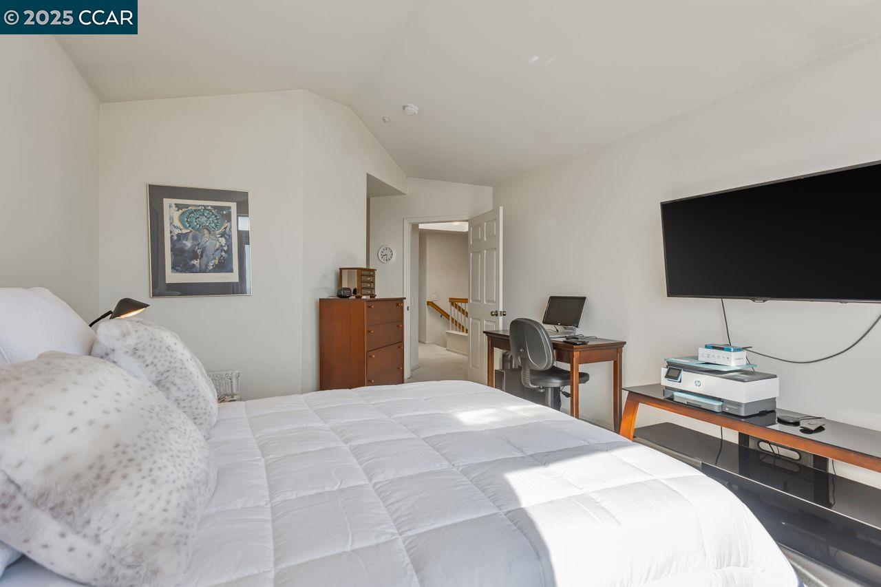Vallejo, California, 94591, United States, 2 Bedrooms Bedrooms, ,2 BathroomsBathrooms,Residential,For Sale,1805503