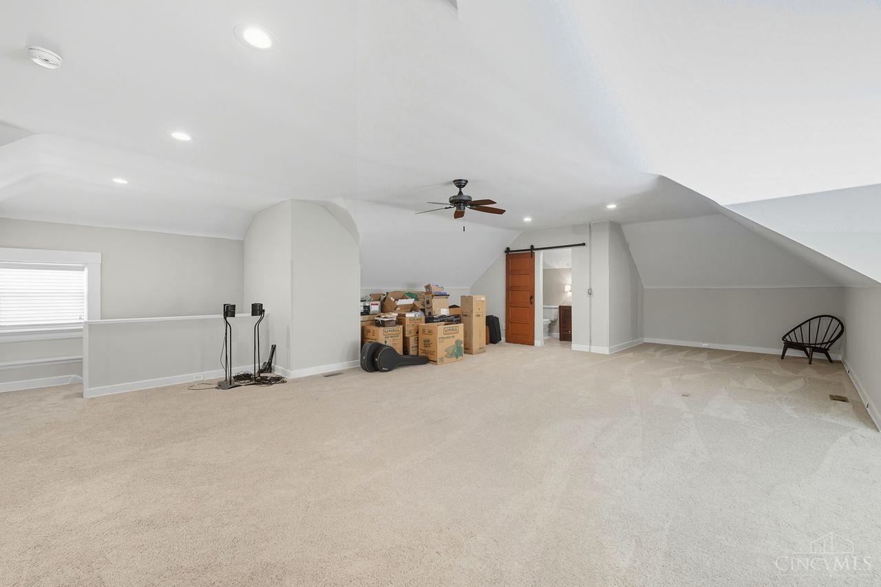 Norwood, Ohio, 45212, United States, 5 Bedrooms Bedrooms, ,5 BathroomsBathrooms,Residential,For Sale,1948609