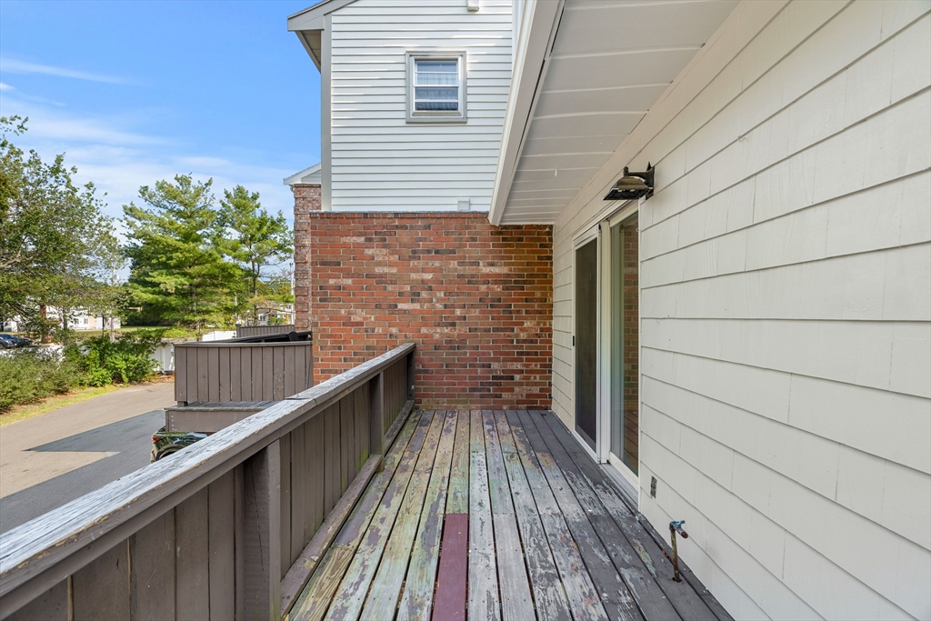 Salem, Massachusetts, 01970, United States, 3 Bedrooms Bedrooms, ,3 BathroomsBathrooms,Residential,For Sale,1913540