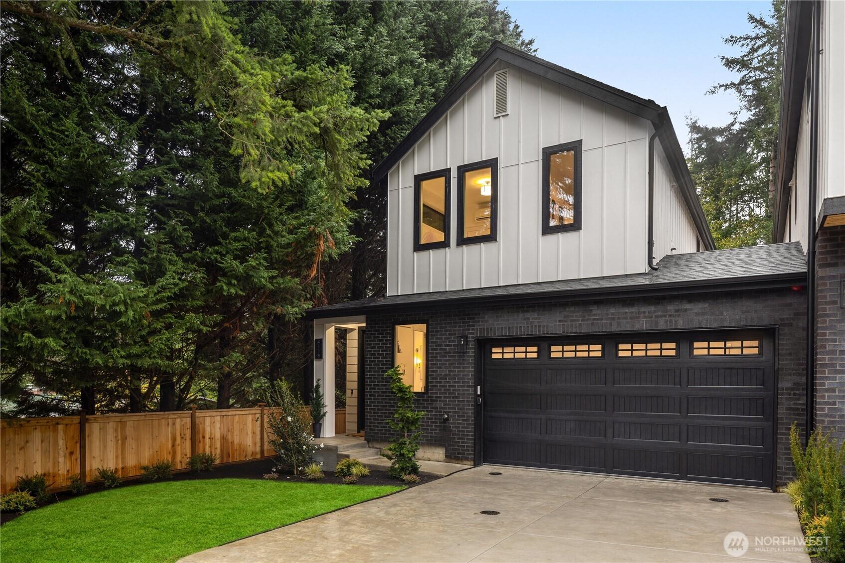 BELLEVUE, Washington, 98006, United States, 3 Bedrooms Bedrooms, ,3 BathroomsBathrooms,Residential,For Sale,1999727