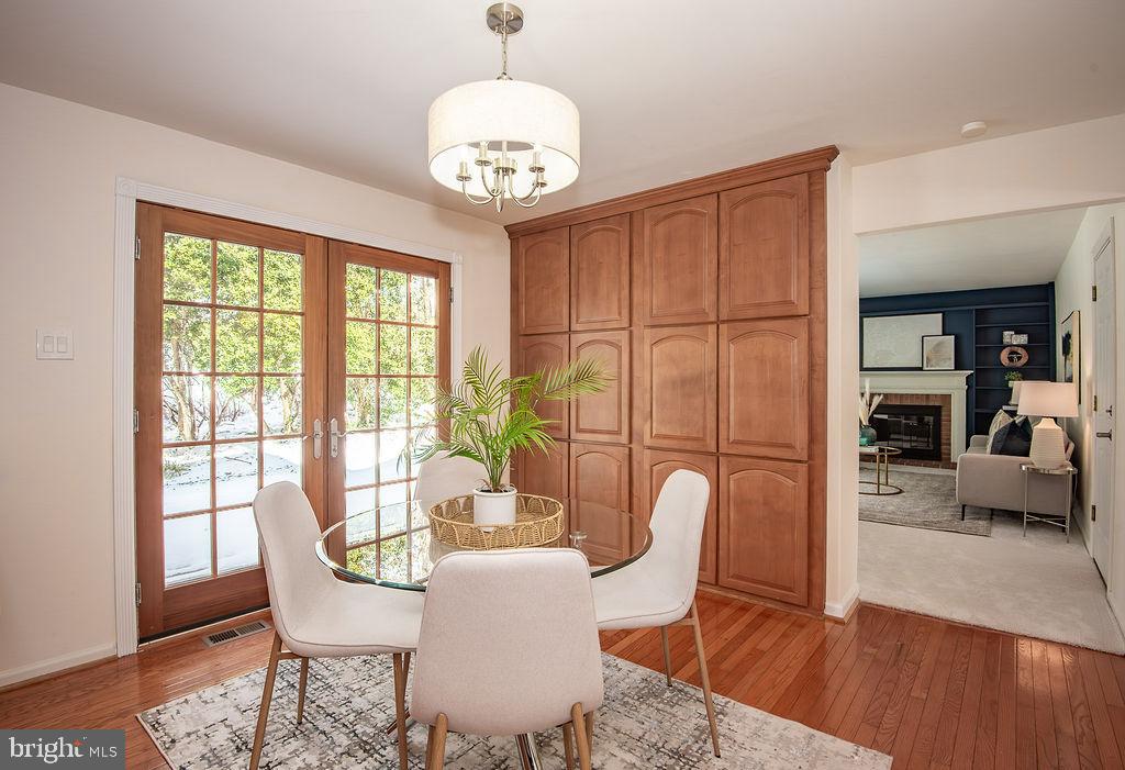 Springfield, Virginia, 22153, United States, 4 Bedrooms Bedrooms, ,3 BathroomsBathrooms,Residential,For Sale,2015320