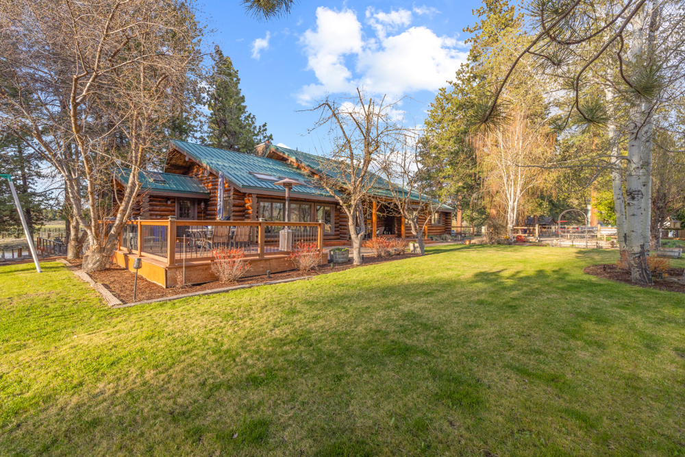 CHILOQUIN, Oregon, 97624, United States, 3 Bedrooms Bedrooms, ,3 BathroomsBathrooms,Residential,For Sale,1974697