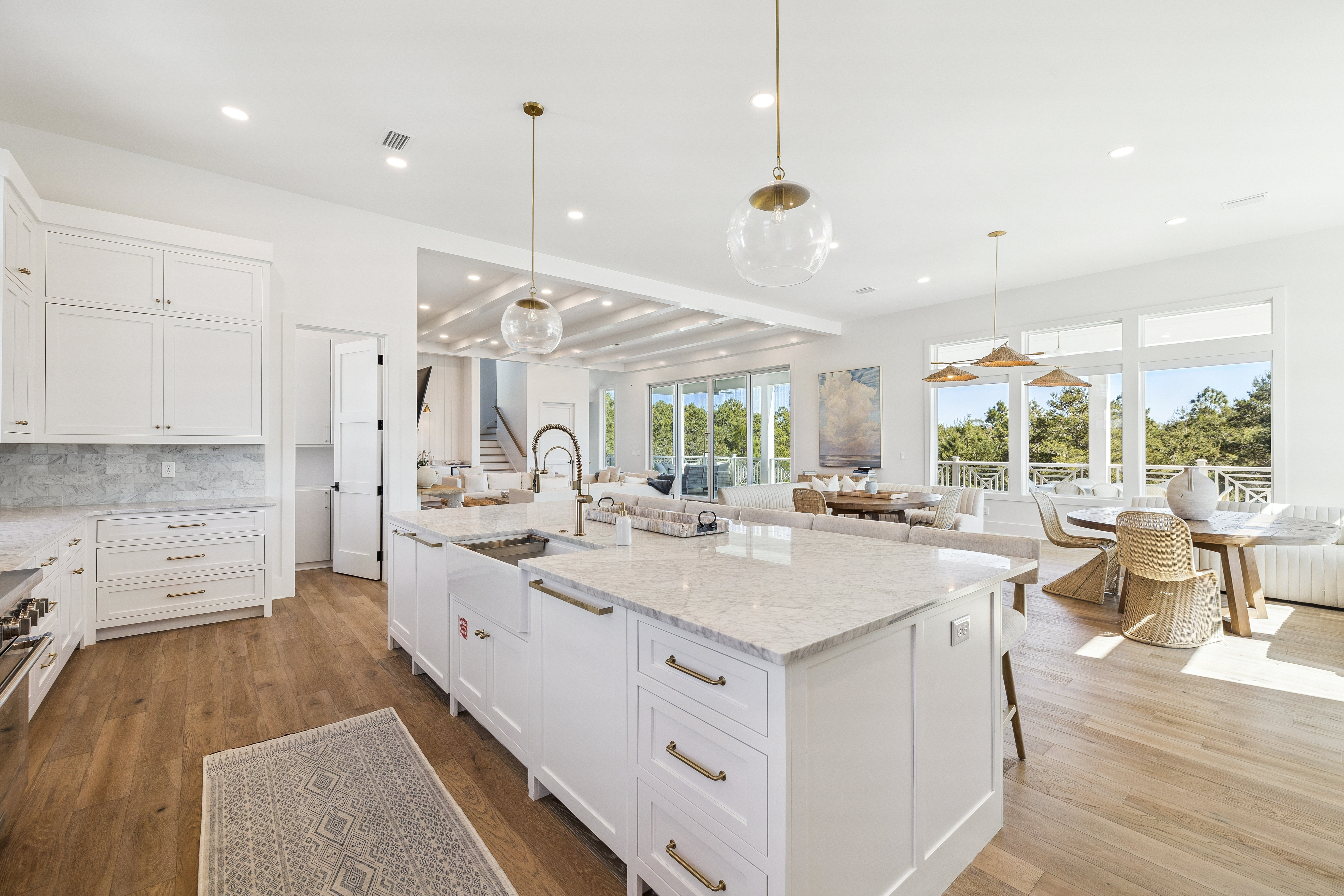  Contemporary Coastal Retreat With Deeded Beach Access - 物件實景