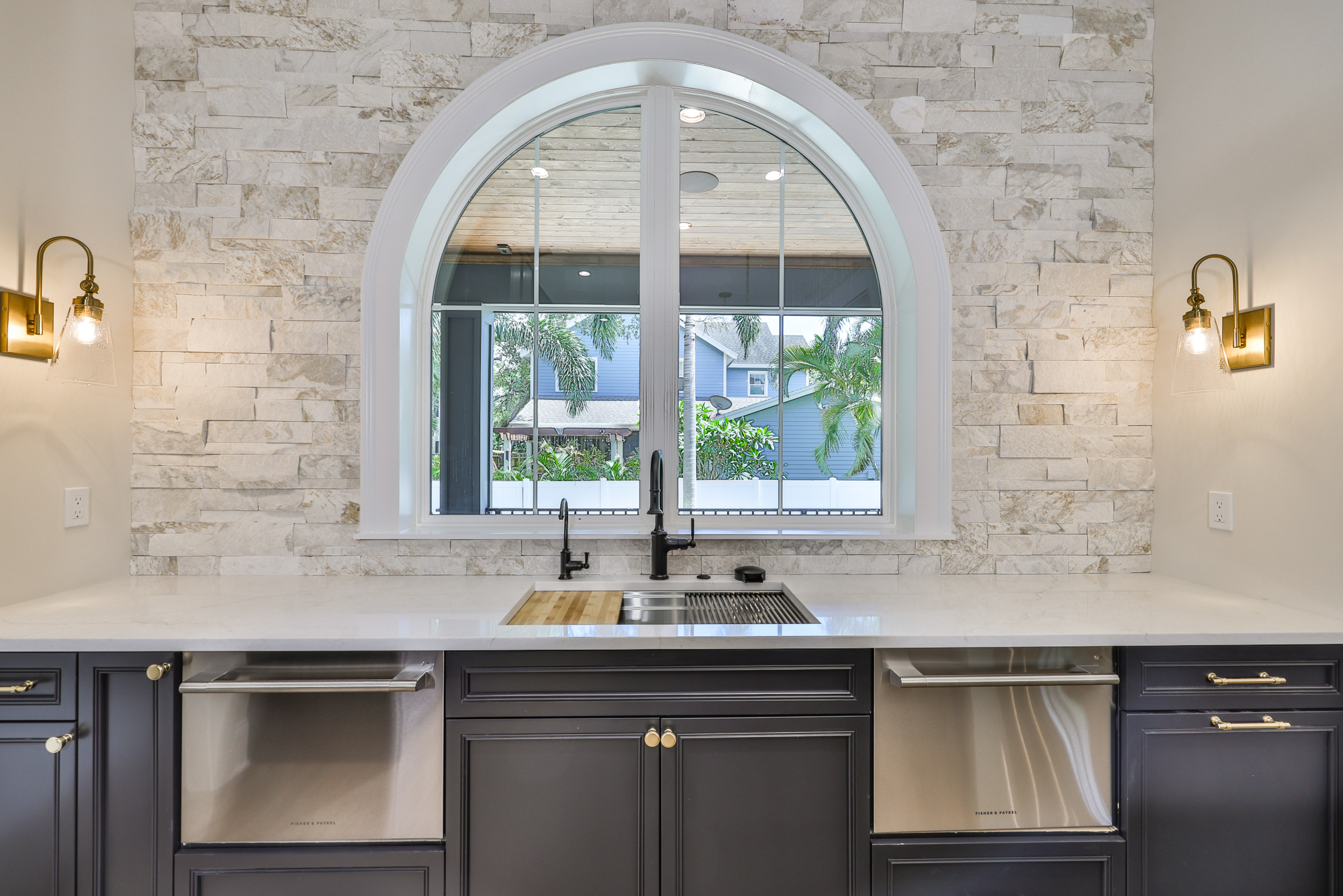 Tampa, Florida, 33629, United States, 5 Bedrooms Bedrooms, ,6 BathroomsBathrooms,Residential,For Sale,1974483