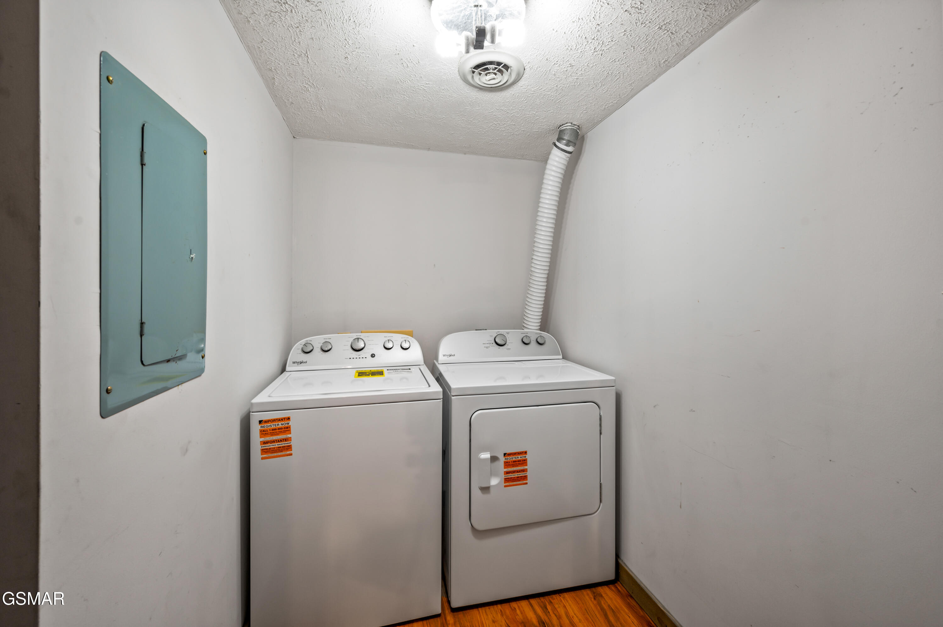 Gatlinburg, Tennessee, 37738, United States, 3 Bedrooms Bedrooms, ,3 BathroomsBathrooms,Residential,For Sale,1975218