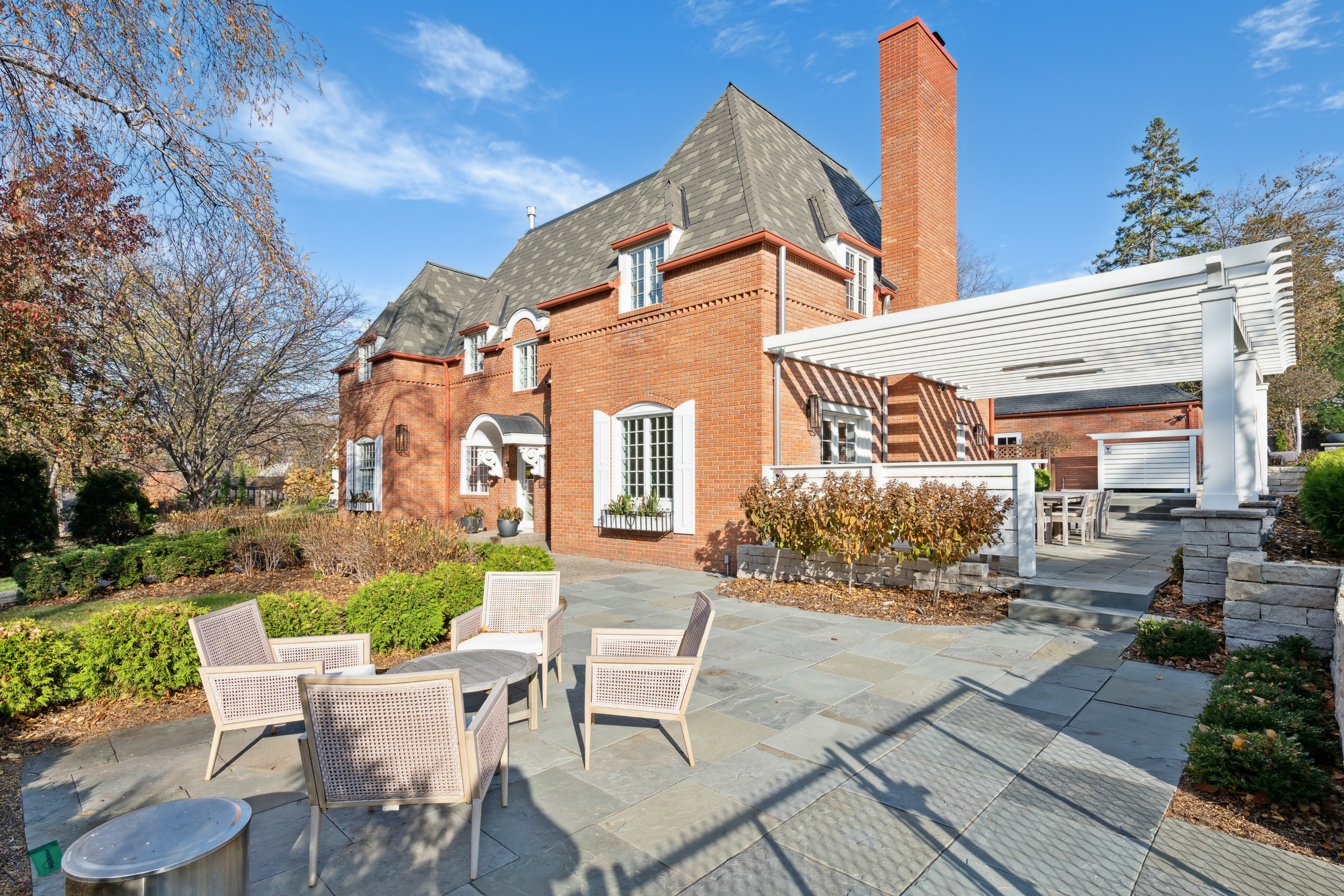  Stunning Home, Unrivaled Location - 物件實景