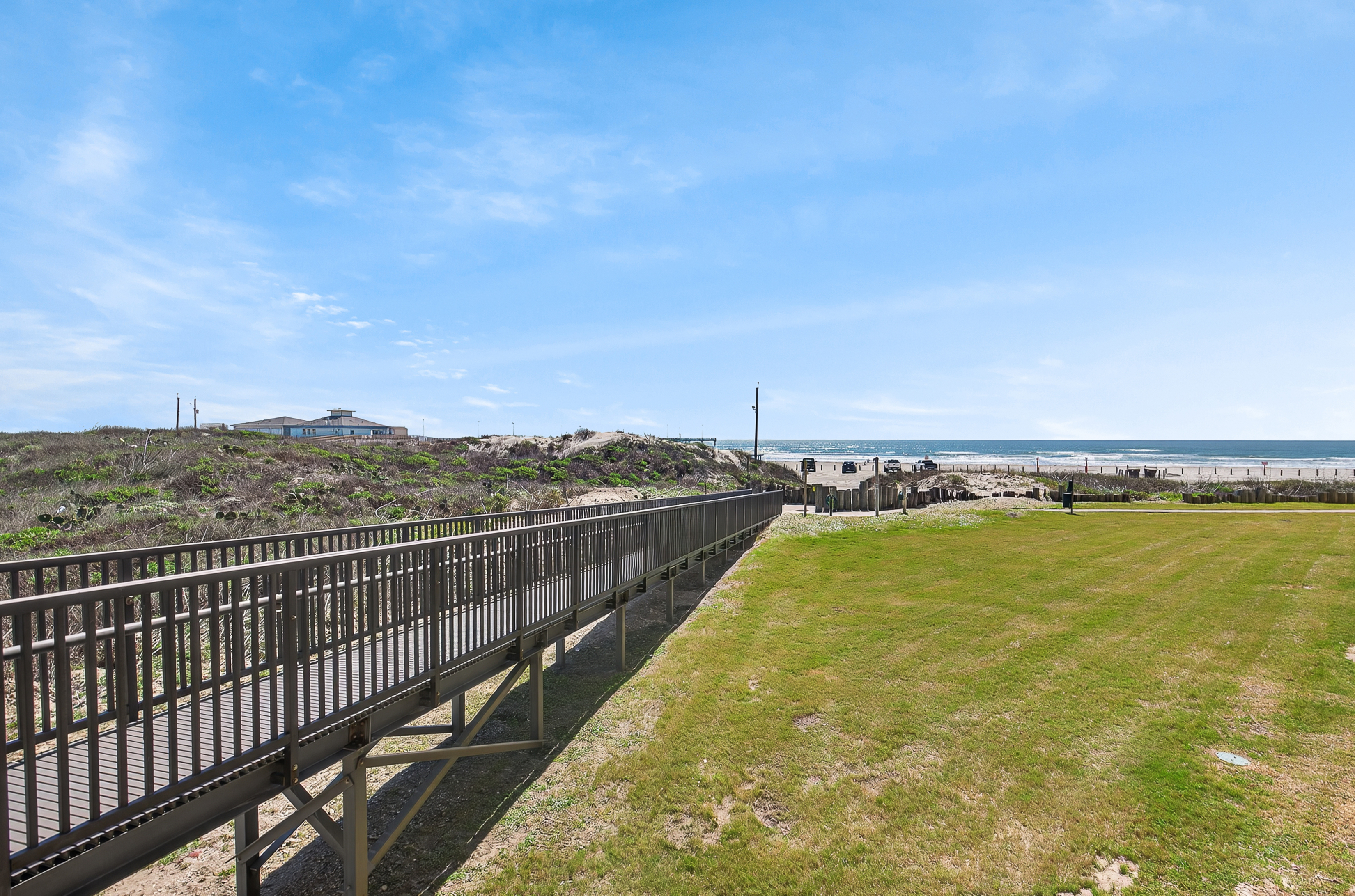  Beautiful Beachfront Condo at The Dunes - 物件實景