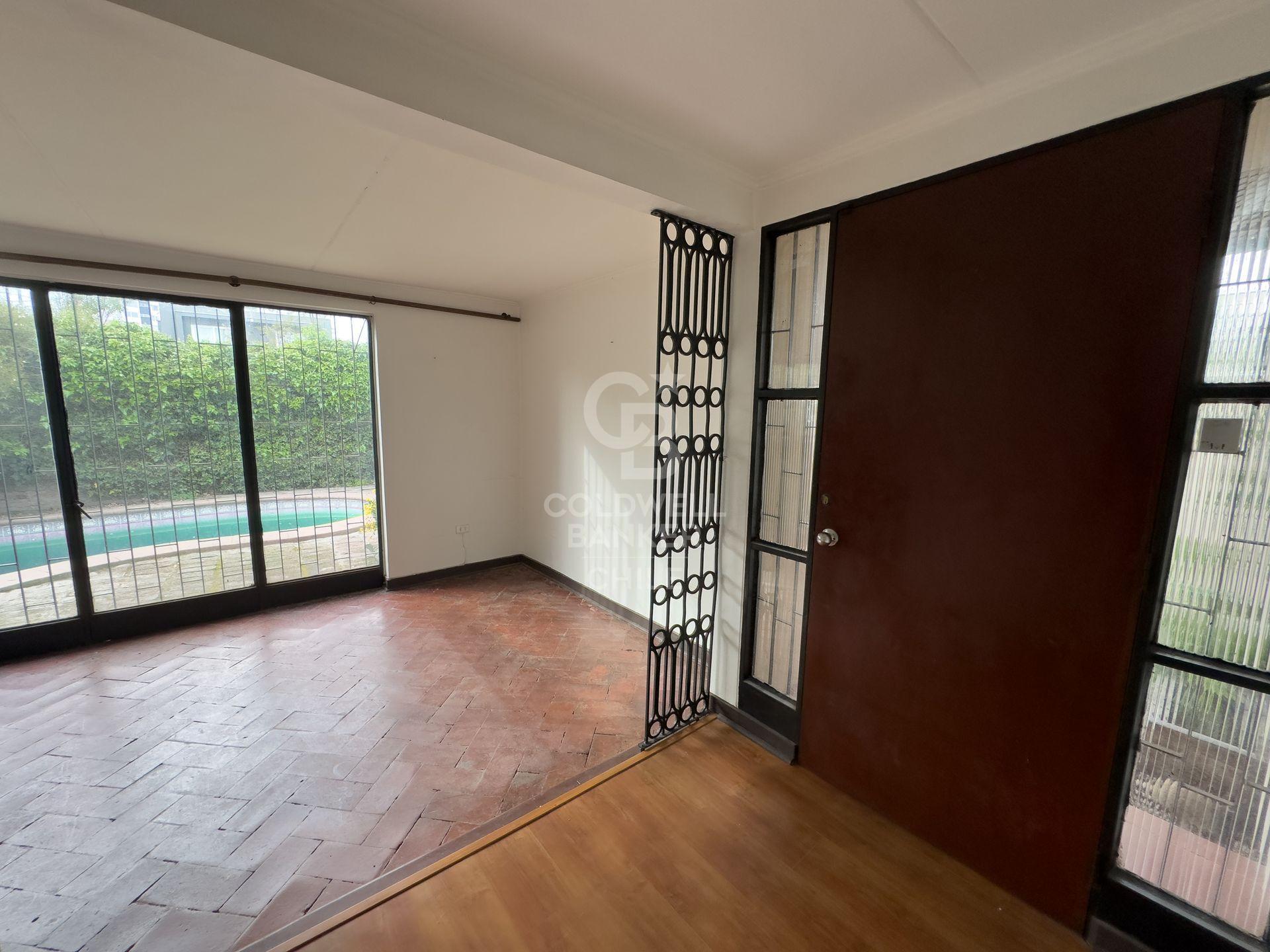 Las Condes, Chile, 4 Bedrooms Bedrooms, ,2 BathroomsBathrooms,Residential,For Sale,1821233