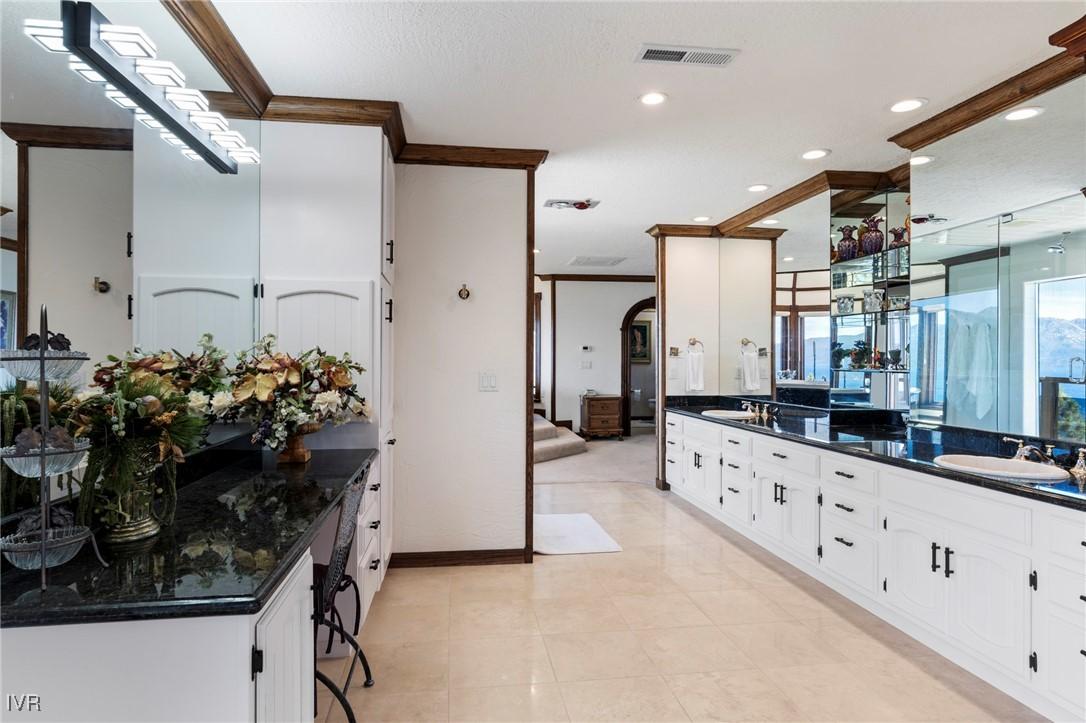 Zephyr Cove, Nevada, 89448, United States, 5 Bedrooms Bedrooms, ,7 BathroomsBathrooms,Residential,For Sale,1902790