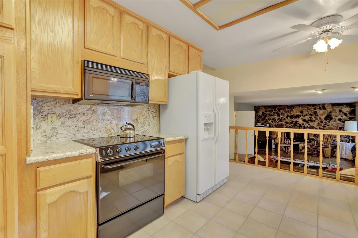 Penn Valley, California, 95946, United States, 3 Bedrooms Bedrooms, ,3 BathroomsBathrooms,Residential,For Sale,2000510