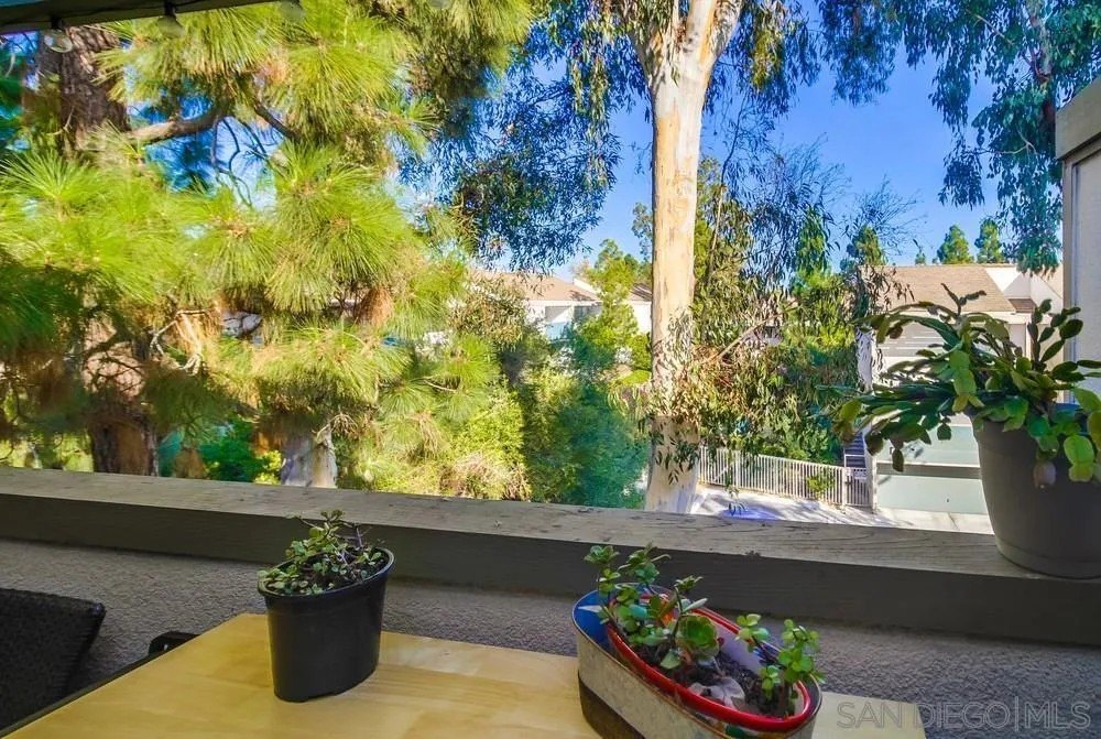 San Diego, California, 92122, United States, 1 Bedroom Bedrooms, ,1 BathroomBathrooms,Residential,For Sale,1991201