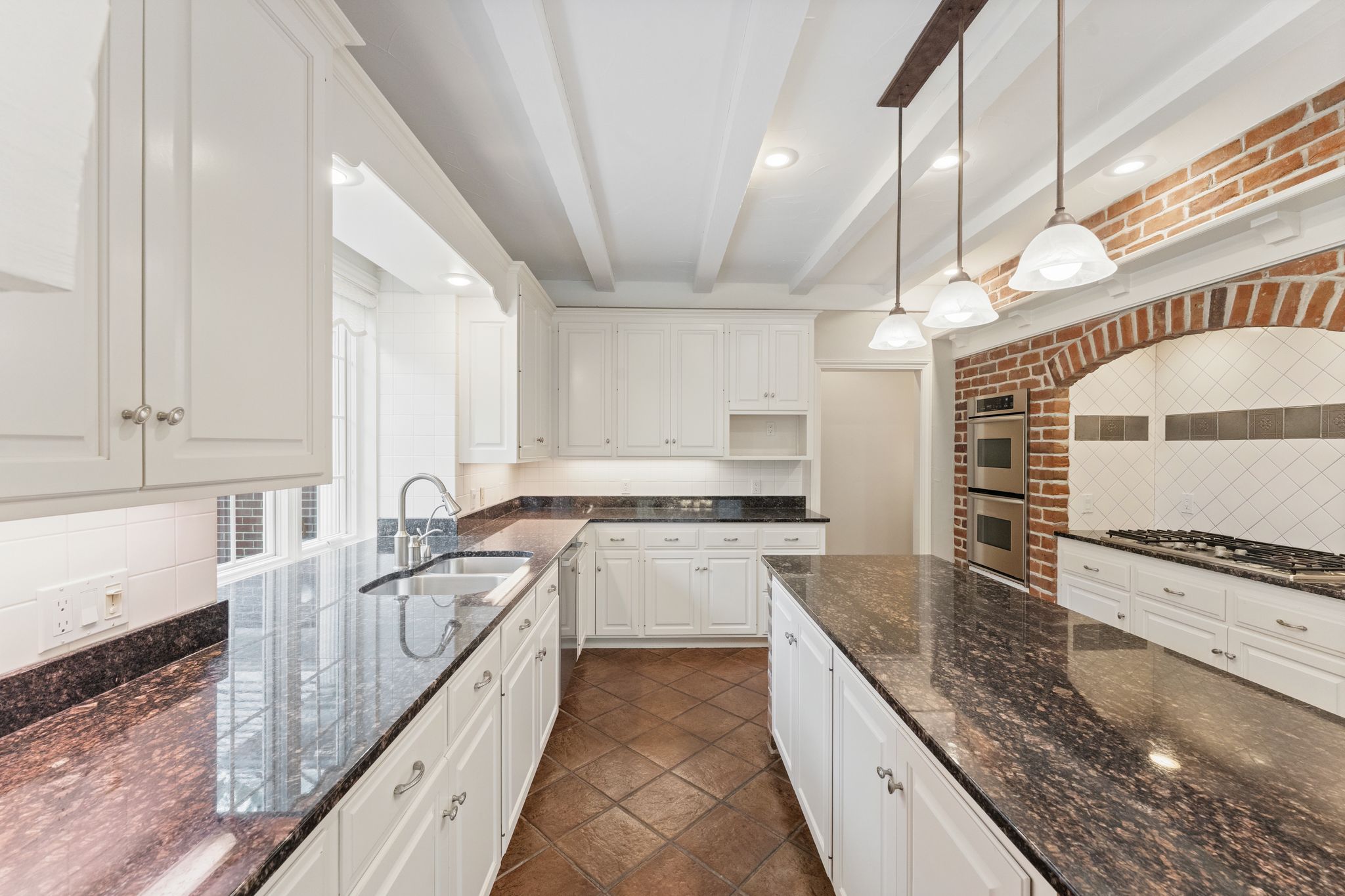  Timeless Bell Oaks Estate with Exceptional Craftsmanship - 物件實景