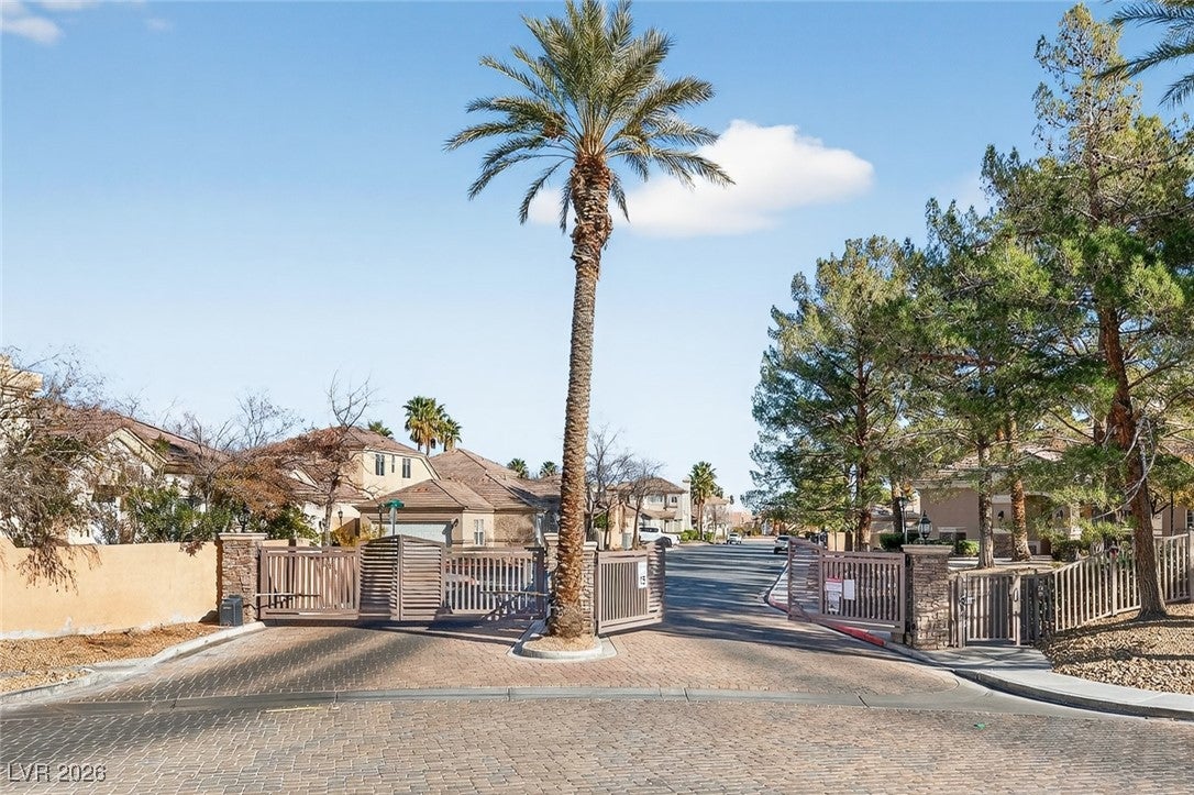 Las Vegas, Nevada, 89147, United States, 4 Bedrooms Bedrooms, ,4 BathroomsBathrooms,Residential,For Sale,2010417