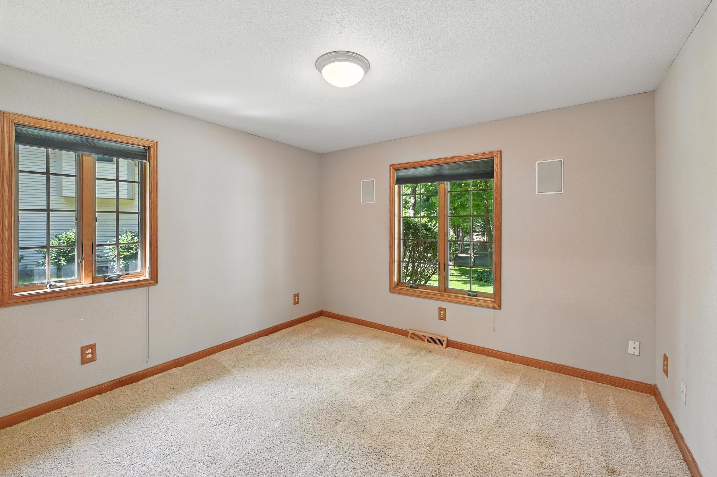 Slinger, Wisconsin, 53086, United States, 4 Bedrooms Bedrooms, ,3 BathroomsBathrooms,Residential,For Sale,1940965