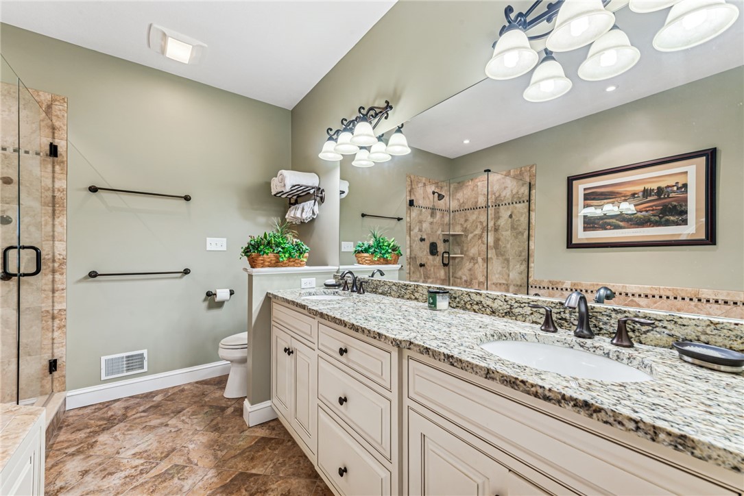 Cranberry Twp, Pennsylvania, 16066, United States, 3 Bedrooms Bedrooms, ,3 BathroomsBathrooms,Residential,For Sale,1934234