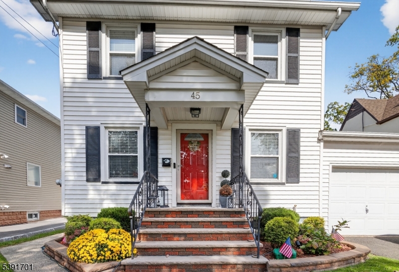 Roselle Park Boro, New Jersey, 07204, United States, 4 Bedrooms Bedrooms, ,3 BathroomsBathrooms,Residential,For Sale,1970229