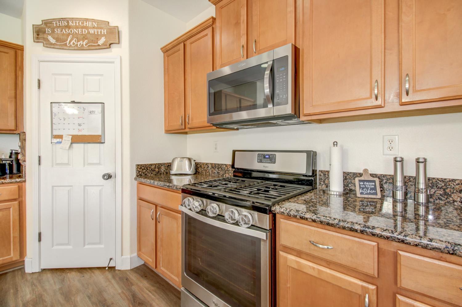 Lincoln, California, 95648, United States, 4 Bedrooms Bedrooms, ,3 BathroomsBathrooms,Residential,For Sale,1991044