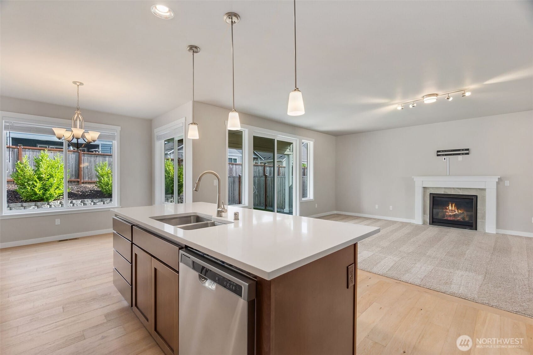 Tumwater, Washington, 98501, United States, 5 Bedrooms Bedrooms, ,4 BathroomsBathrooms,Residential,For Sale,1785194