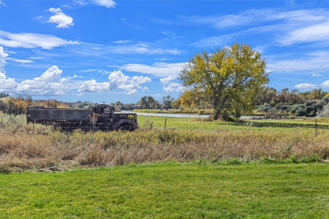 Joliet, Montana, 59044, United States, 3 Bedrooms Bedrooms, ,3 BathroomsBathrooms,Residential,For Sale,1983311