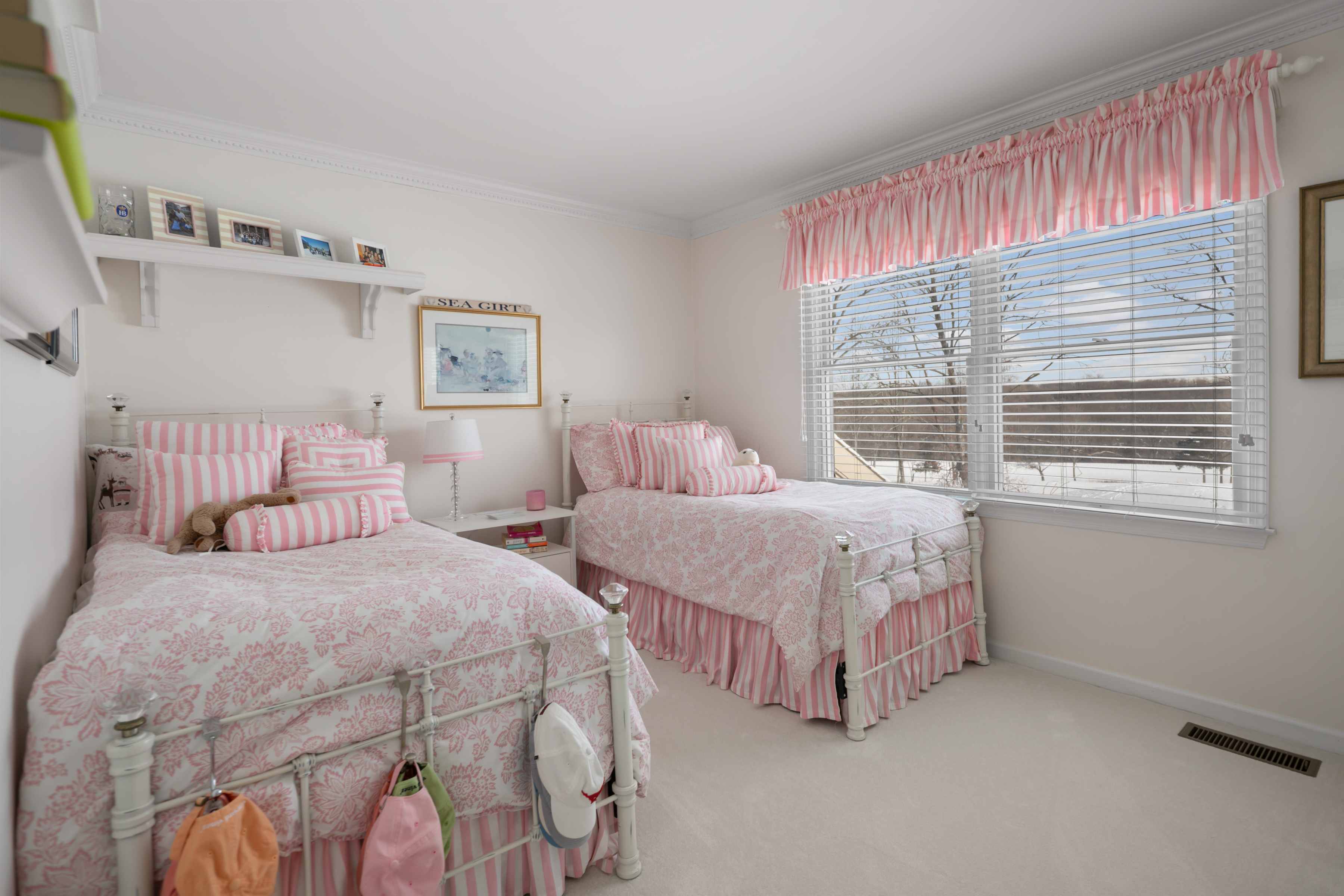  ?Revere Hill? Colonial on Premier Lot - 物件實景