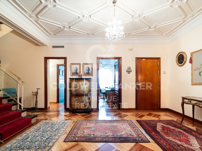 Madrid, Madrid, Chamber?, Almagro Madrid, Madrid, Madrid, Comunidad de Madrid, ES, 6 Bedrooms Bedrooms, ,4 BathroomsBathrooms,Residential,For Sale,Madrid, Madrid, Chamber?, Almagro Madrid, Madrid, ,1619918