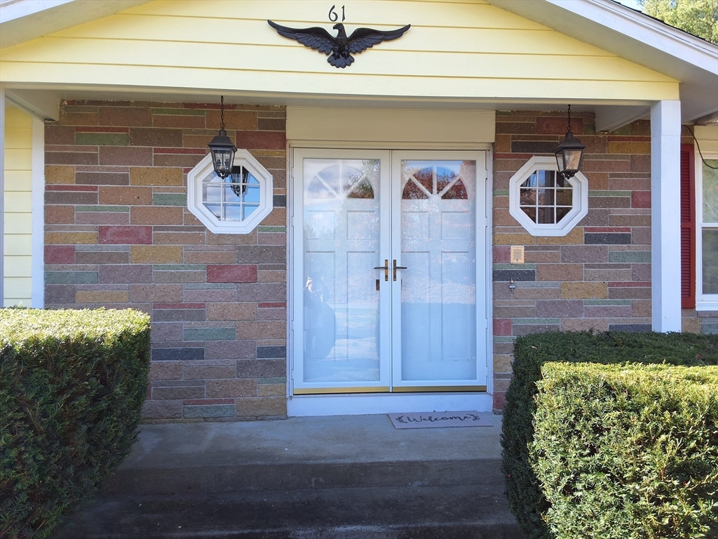 North Brookfield, Massachusetts, 01535, United States, 4 Bedrooms Bedrooms, ,2 BathroomsBathrooms,Residential,For Sale,1980340