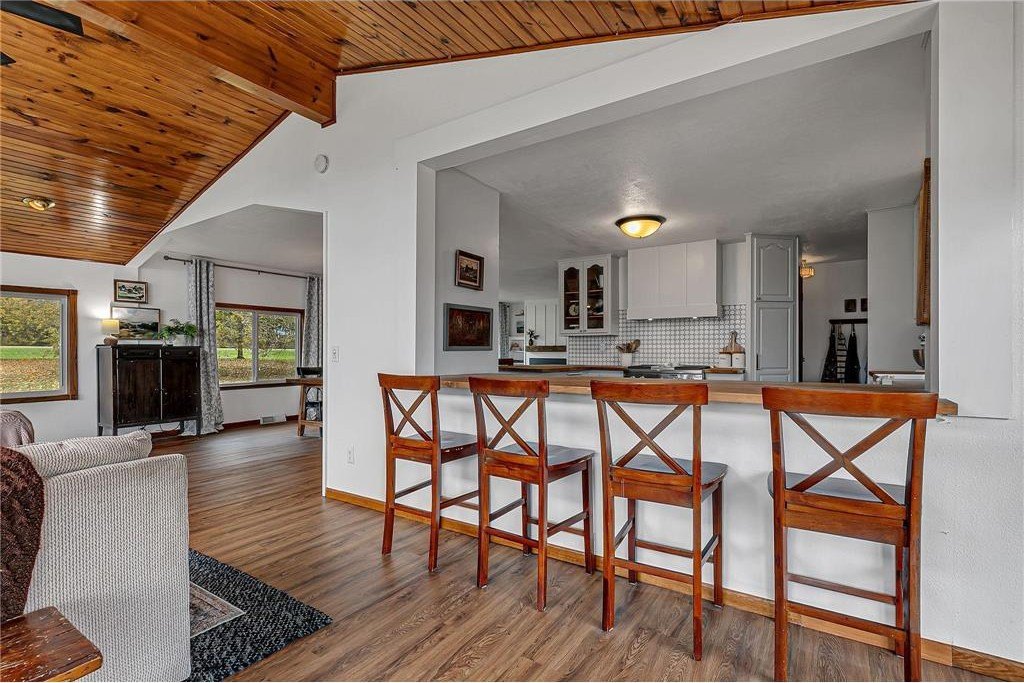 Holdingford, Minnesota, 56340, United States, 5 Bedrooms Bedrooms, ,2 BathroomsBathrooms,Residential,For Sale,1977131