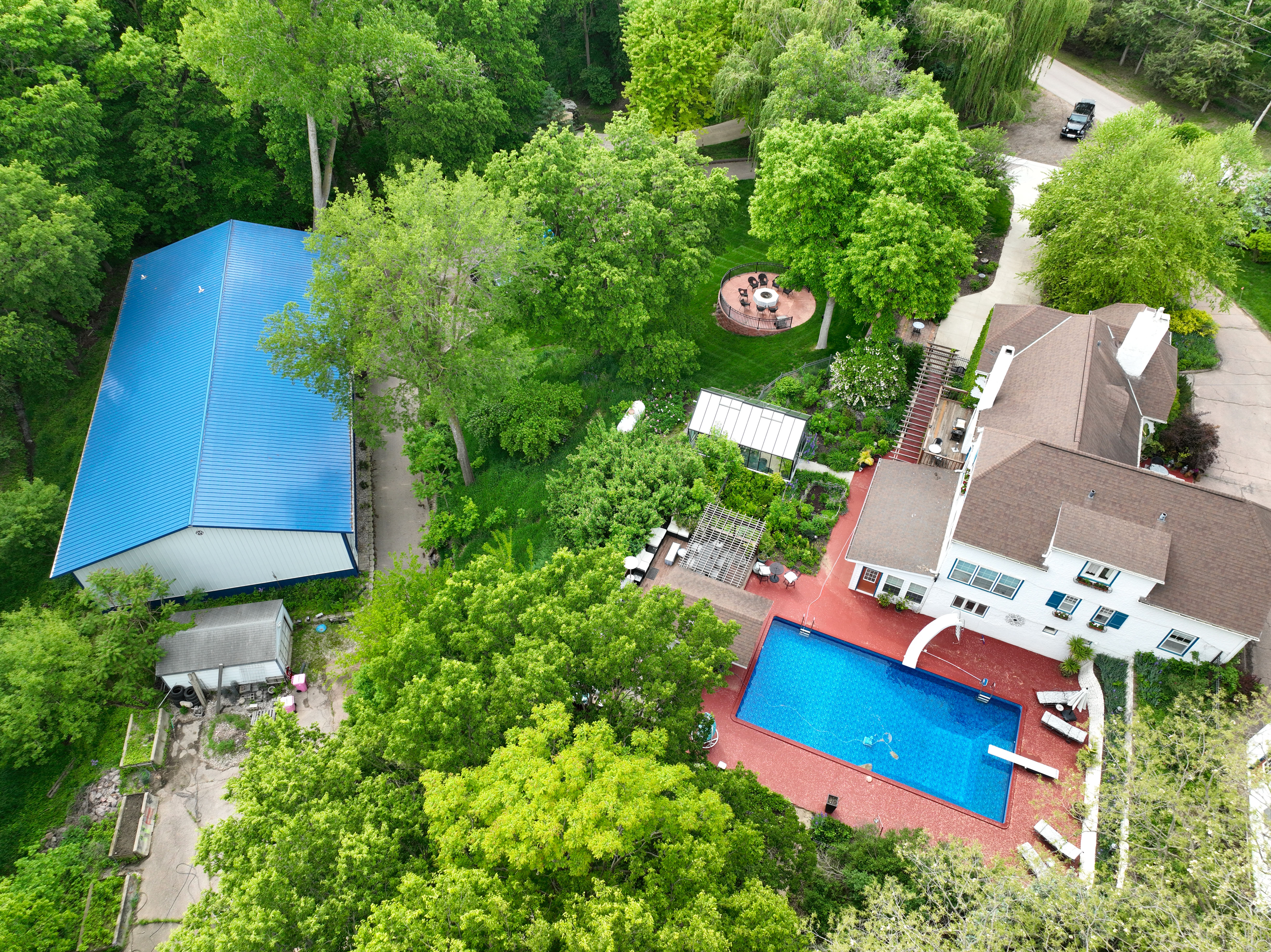 Sioux City, Iowa, 51103, United States, 5 Bedrooms Bedrooms, ,3 BathroomsBathrooms,Residential,For Sale,1824079