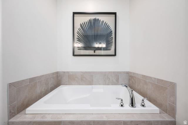 St. George, Utah, 84770, United States, 4 Bedrooms Bedrooms, ,5 BathroomsBathrooms,Residential,For Sale,2005950