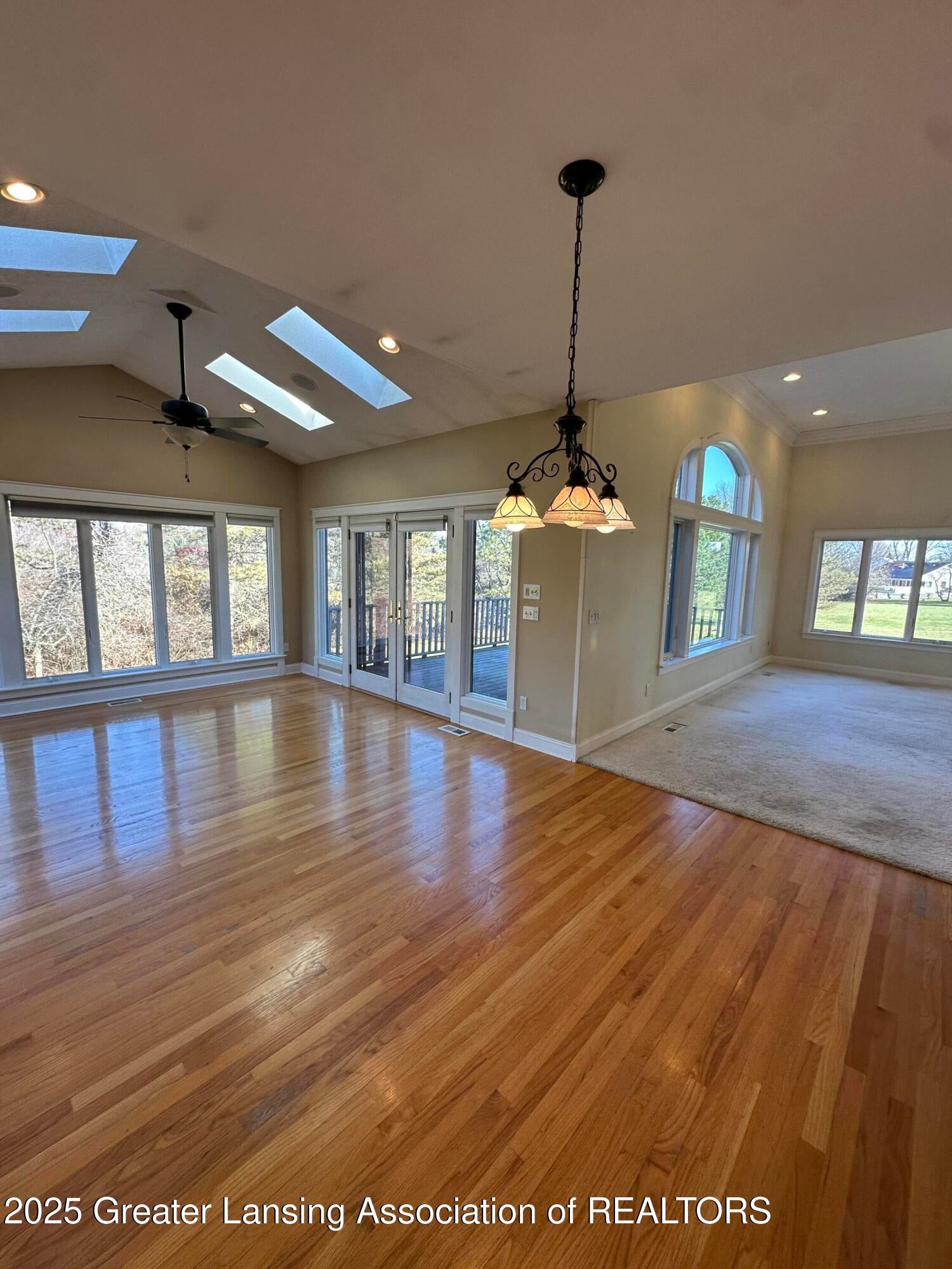 Lansing, Michigan, 48917, United States, 3 Bedrooms Bedrooms, ,4 BathroomsBathrooms,Residential,For Sale,1995579