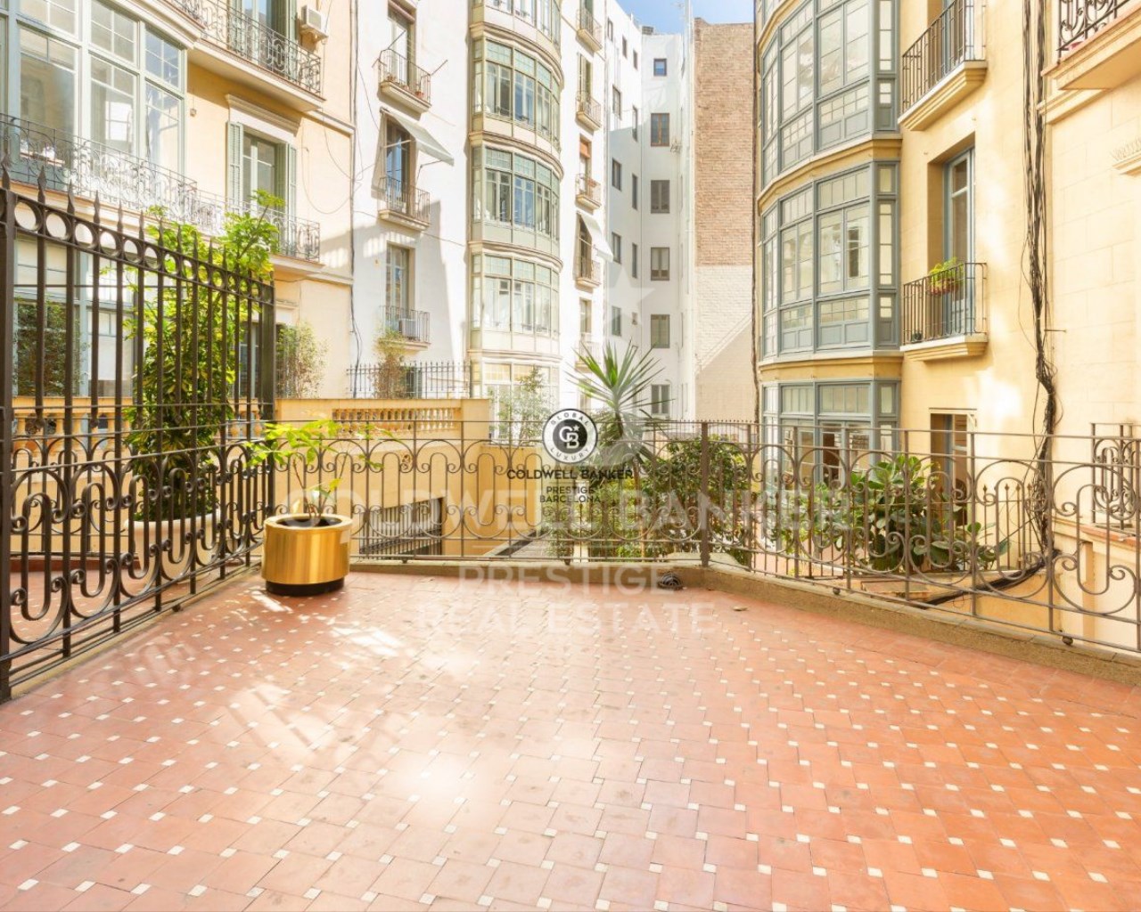 Barcelona, Barcelona, Eixample, La Dreta de l'Eix, Barcelona, Catalonia, ES, 20 Bedrooms Bedrooms, ,10 BathroomsBathrooms,Residential,For Sale,Barcelona, Barcelona, Eixample, La Dreta de l'Eix,1628049