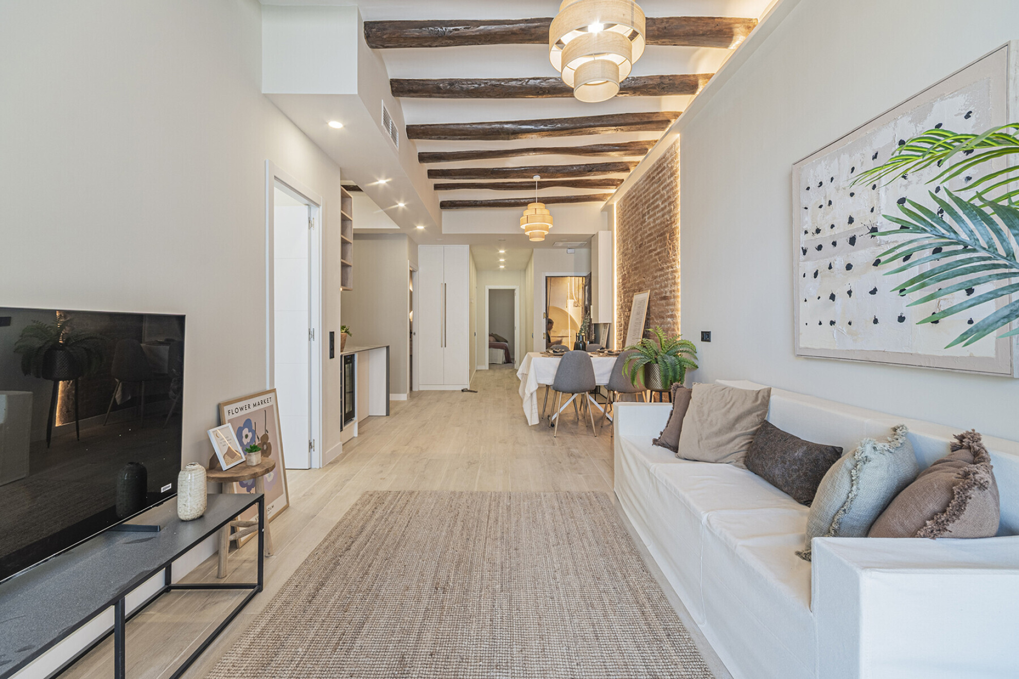  Apartment in a fully renovated building with a terrace in Marià Aguiló - 物件實景