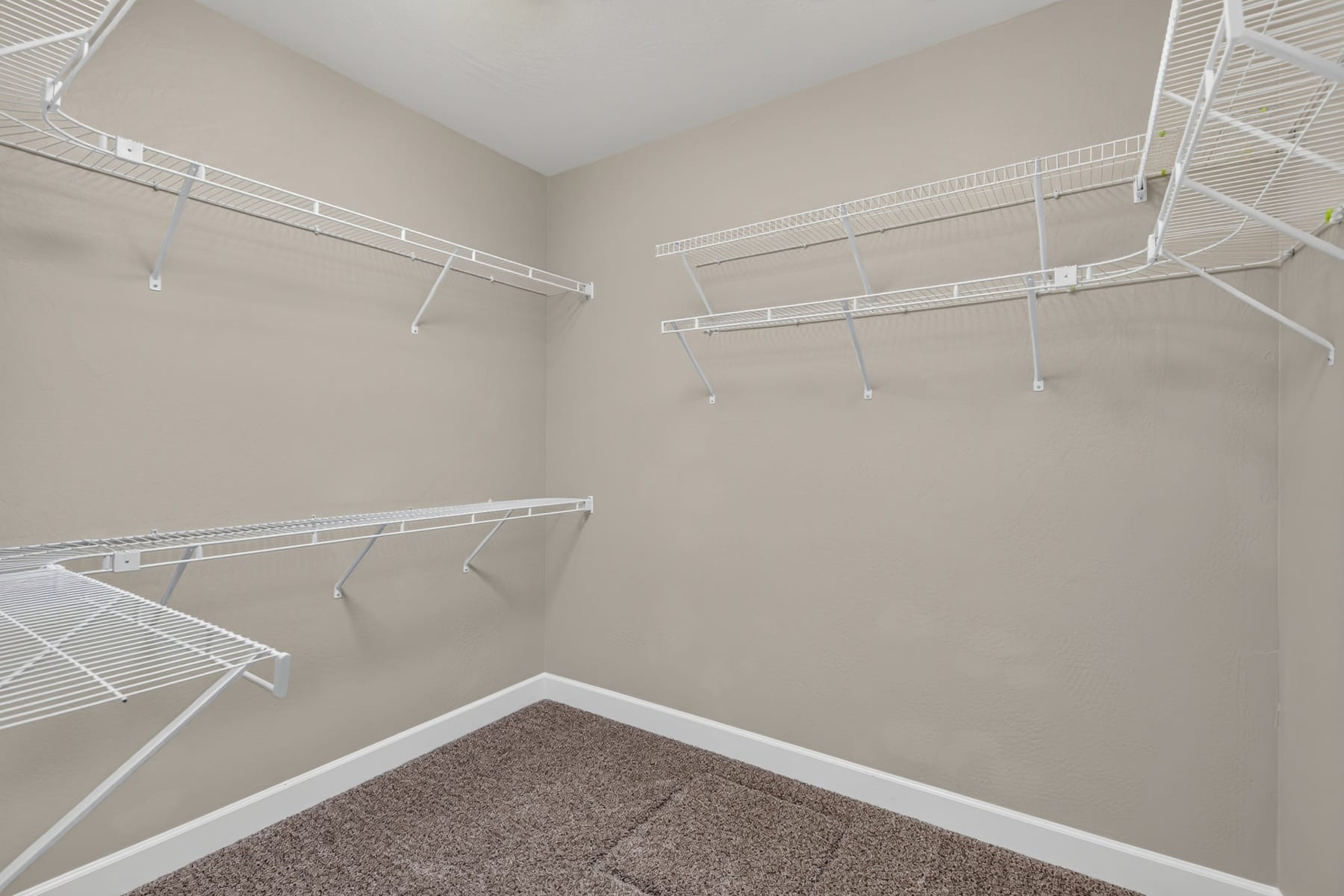  4303 Vineyard Terrace Medford, OR 97504 - 物件實景