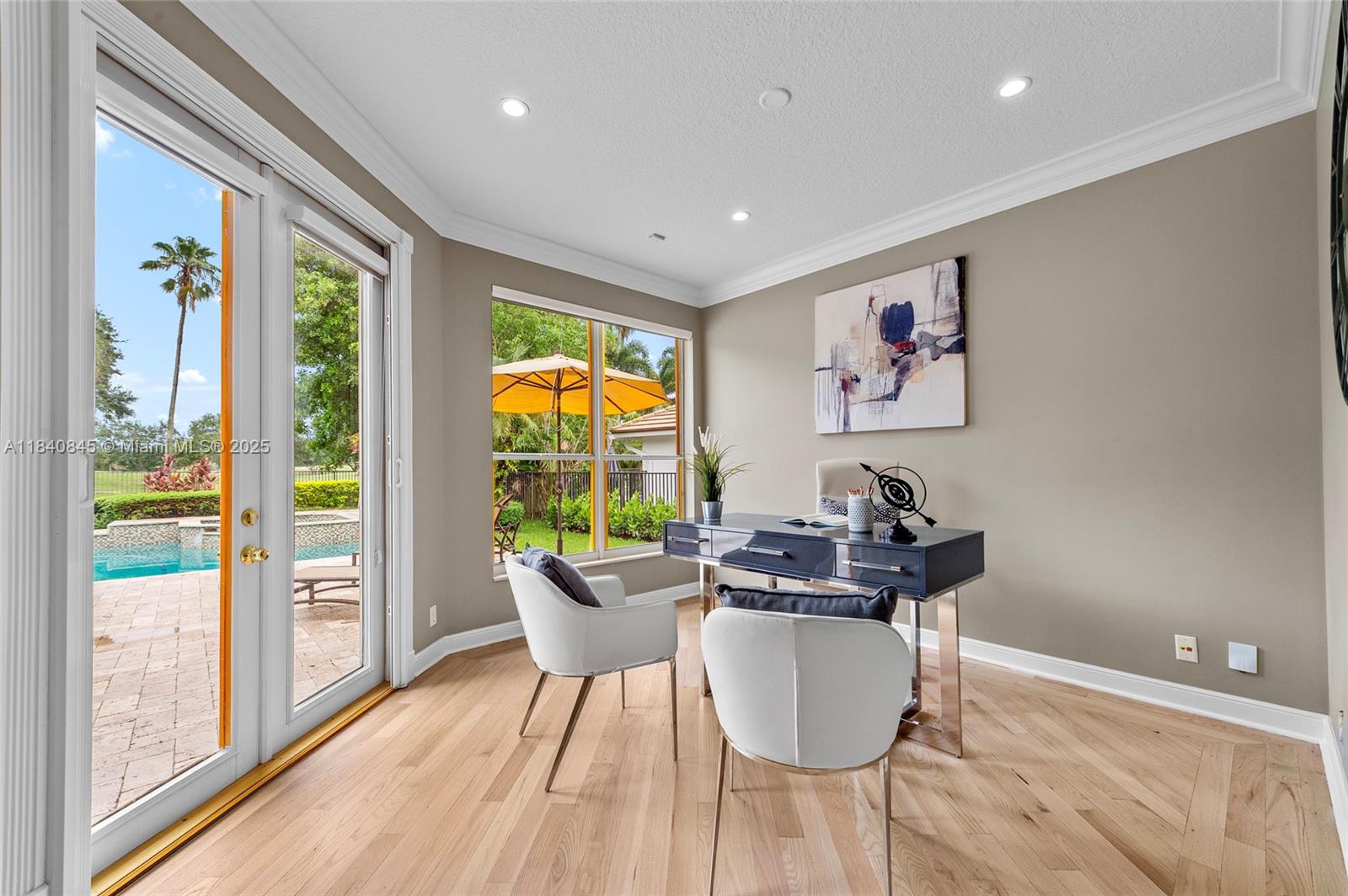 Weston, Florida, 33332, United States, 5 Bedrooms Bedrooms, ,6 BathroomsBathrooms,Residential,For Sale,1896752