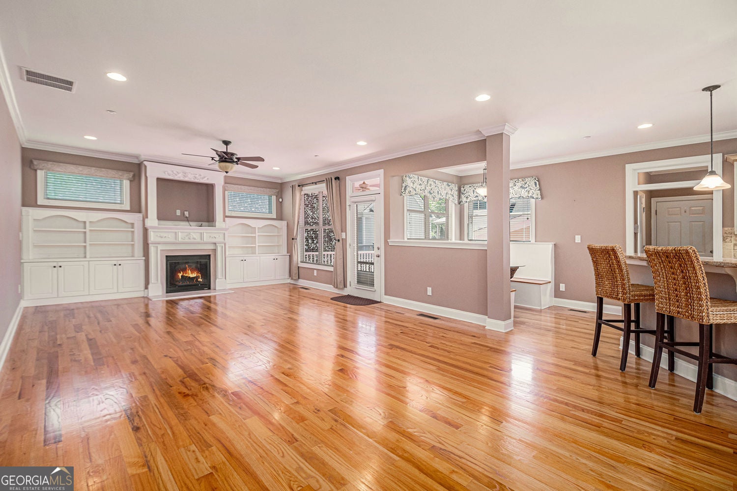 Fayetteville, Georgia, 30214, United States, 4 Bedrooms Bedrooms, ,5 BathroomsBathrooms,Residential,For Sale,1858907