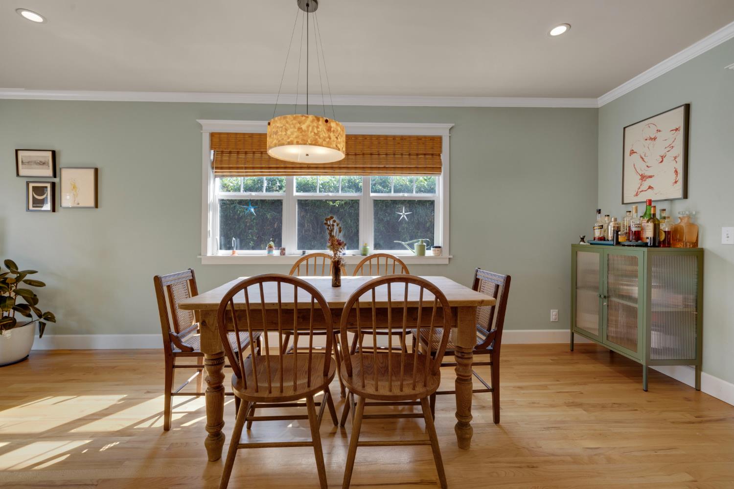 Sacramento, California, 95819, United States, 3 Bedrooms Bedrooms, ,2 BathroomsBathrooms,Residential,For Sale,1949743