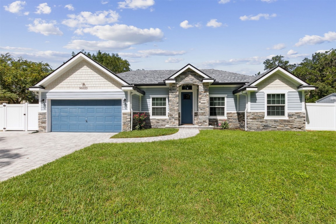 Fernandina Beach, Florida, 32034, United States, 3 Bedrooms Bedrooms, ,2 BathroomsBathrooms,Residential,For Sale,1916317