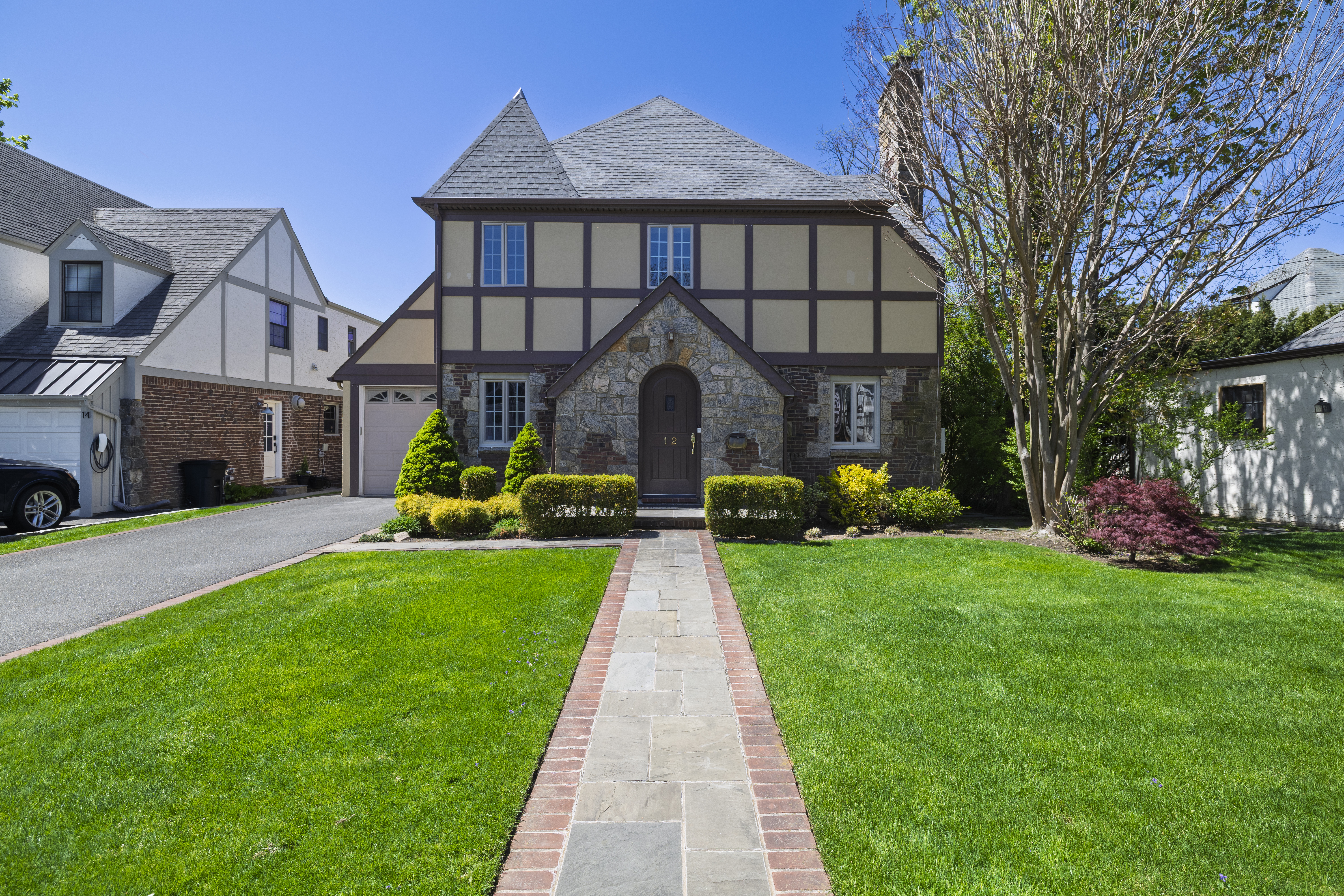  12 May Court, Rockville Centre, NY 11570 - 物件實景