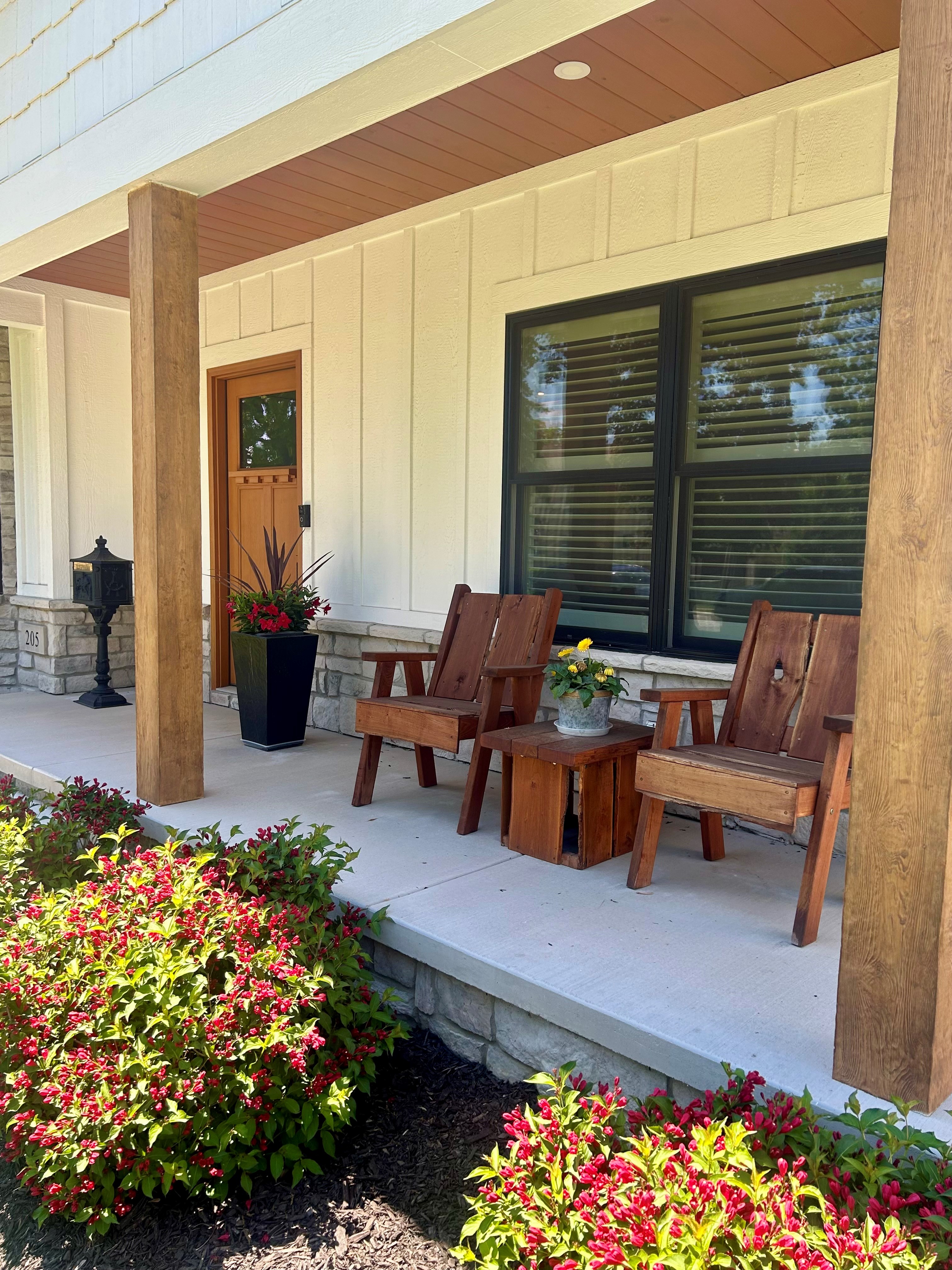 Valparaiso, Indiana, 46385, United States, 3 Bedrooms Bedrooms, ,2 BathroomsBathrooms,Residential,For Sale,1935561