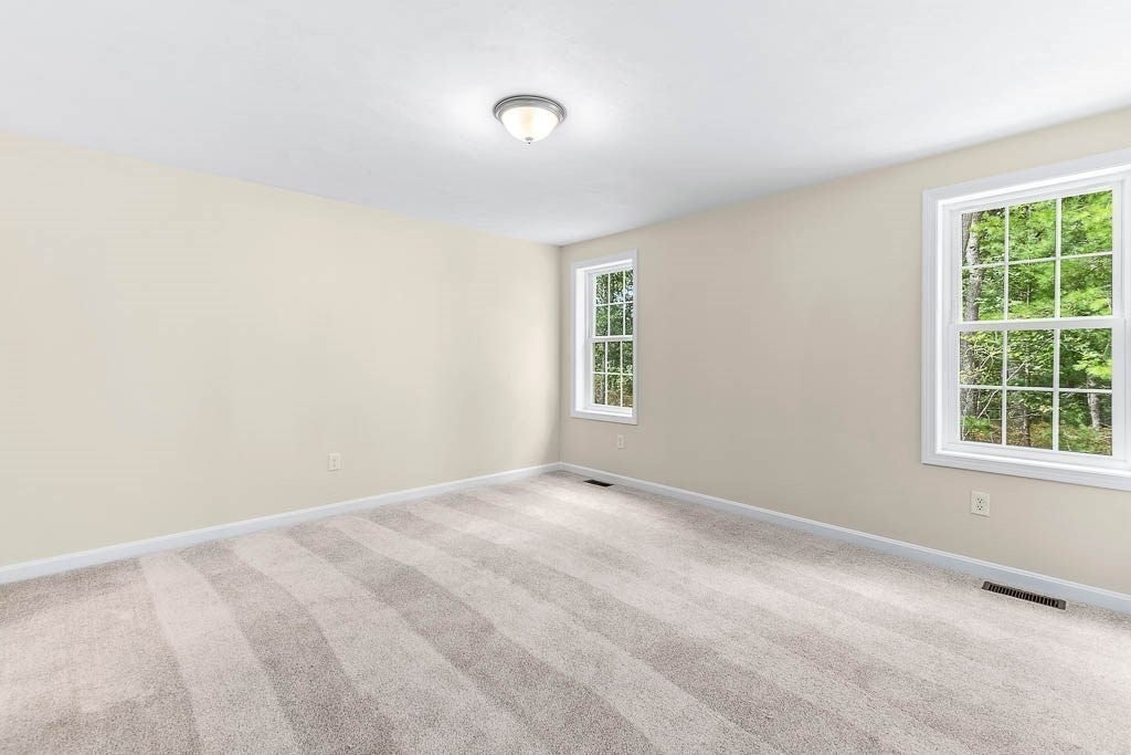 Plymouth, Massachusetts, 02360, United States, 3 Bedrooms Bedrooms, ,2 BathroomsBathrooms,Residential,For Sale,1979879