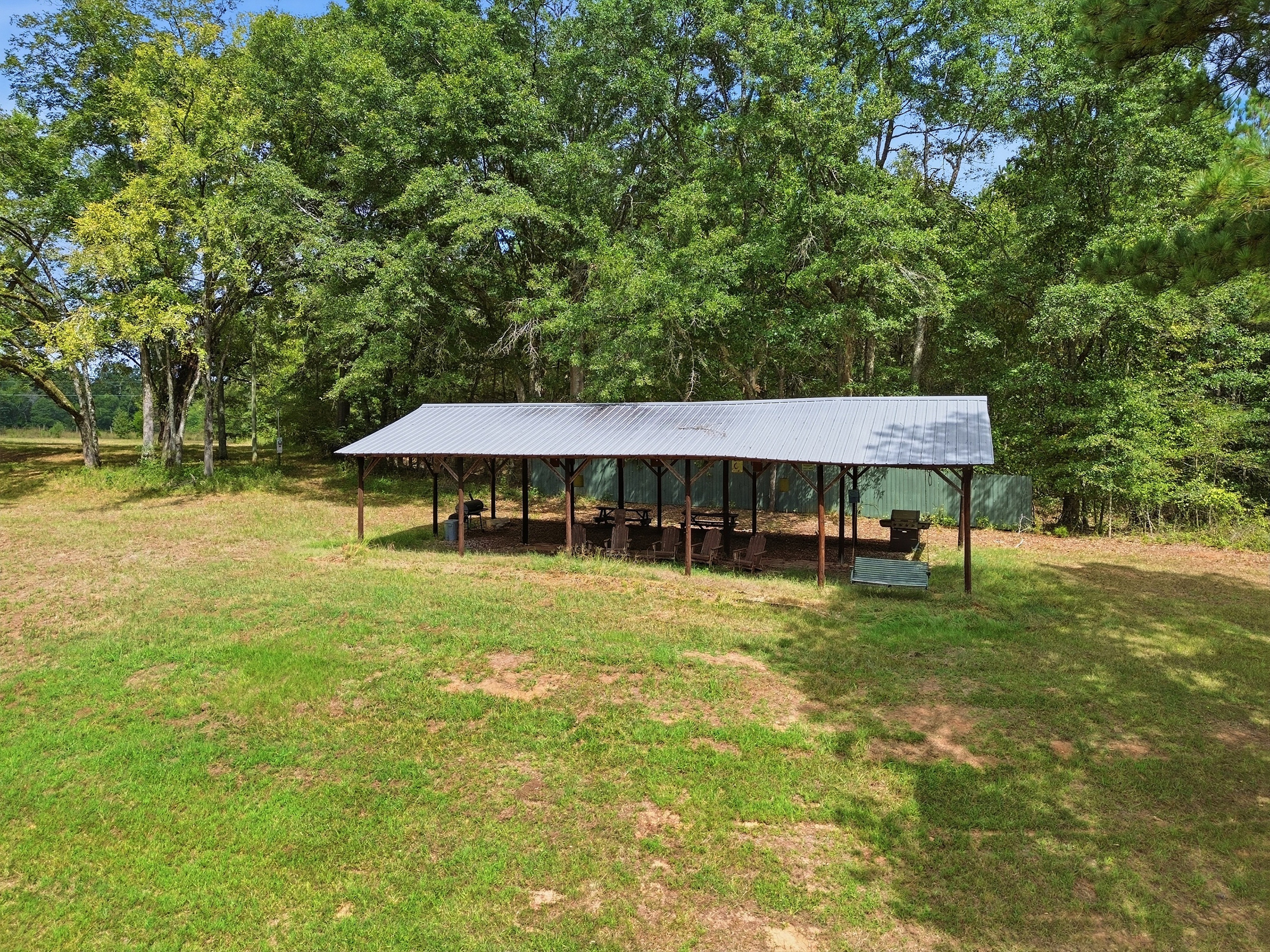  Exquisite 77.5 +/- Acre Private Retreat With Modern Rustic Elegance - 物件實景