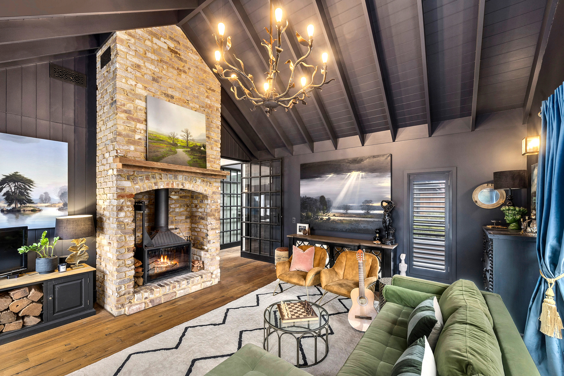  10 Bloomfield Close - 物件實景