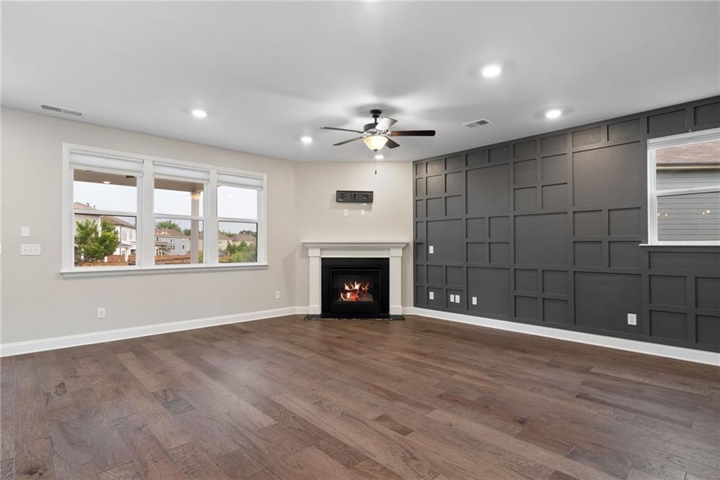 Buford, Georgia, 30519, United States, 5 Bedrooms Bedrooms, ,4 BathroomsBathrooms,Residential,For Sale,1896602