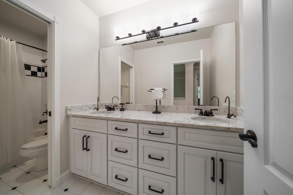 Tampa, Florida, 33629, United States, 3 Bedrooms Bedrooms, ,3 BathroomsBathrooms,Residential,For Sale,1850386