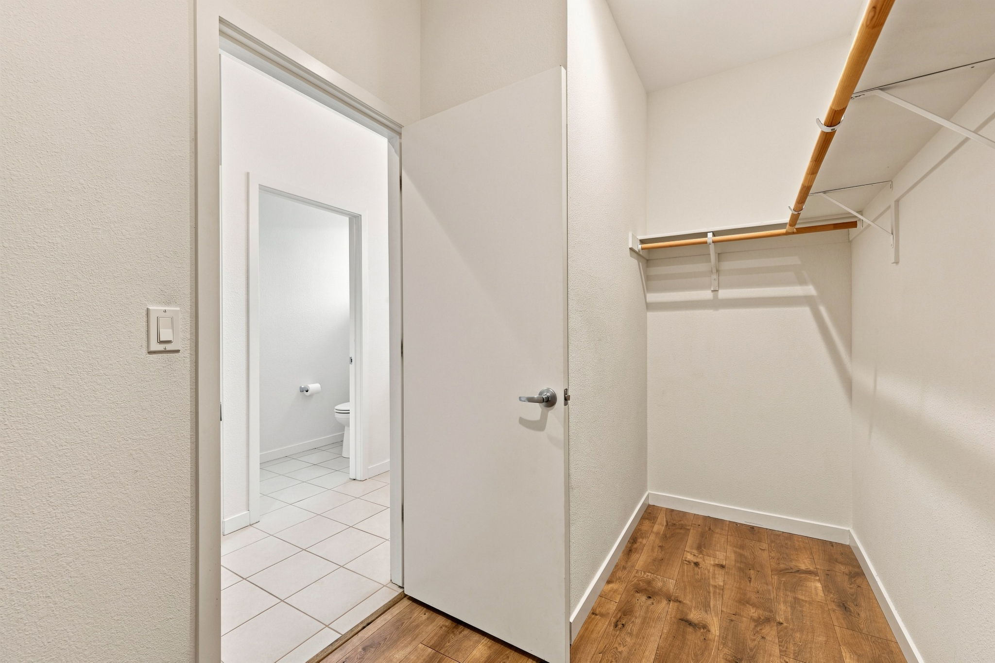  453 Crate Avenue, Sacramento, CA 95818 - 物件實景